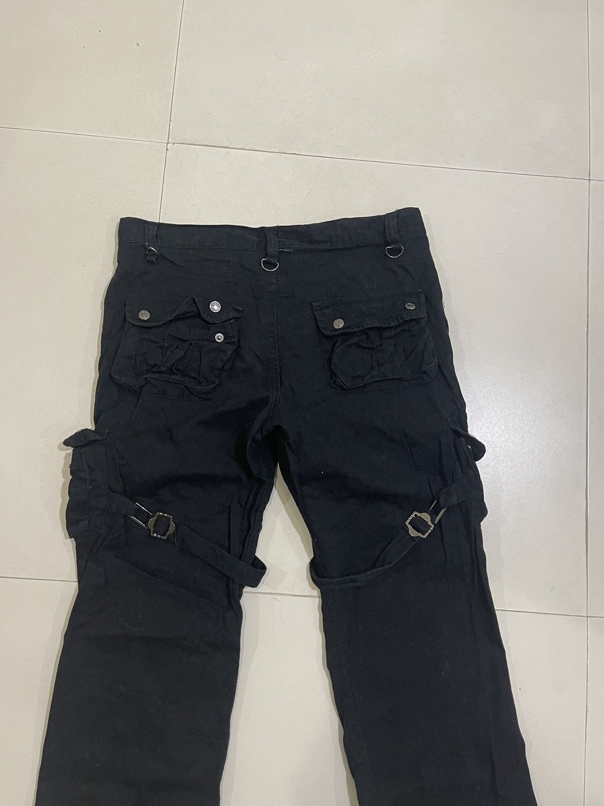 Japanese Brand ANARCHY BLACK BONDAGE LOW RISE PUNK STYLE SEDITIONARIES Size US 32 / EU 48 - 5 Thumbnail