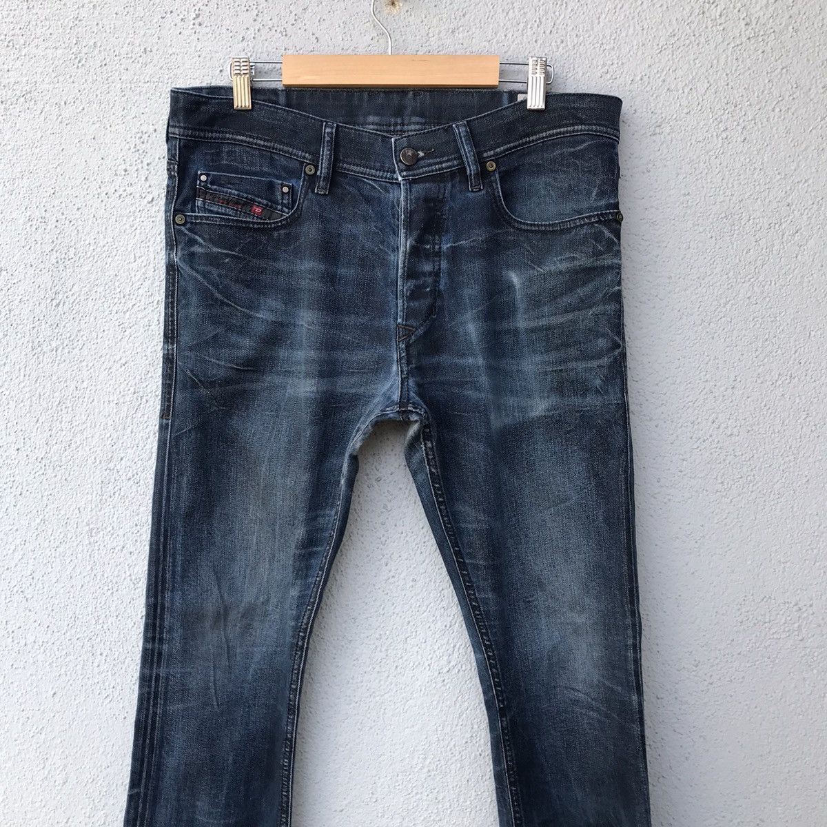 Diesel Vintage Diesel Denim Slim Carrot Jeans Size US 33 - 2 Thumbnail