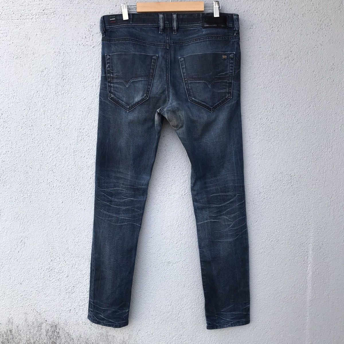 Diesel Vintage Diesel Denim Slim Carrot Jeans Size US 33 - 19 Thumbnail