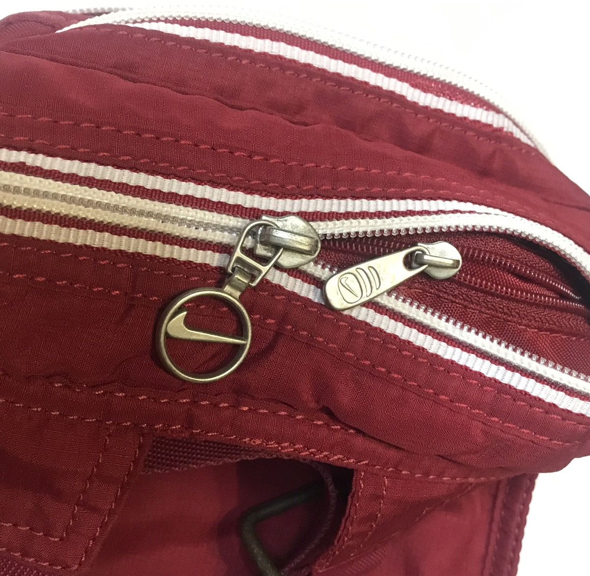 Nike Vintage 90s Nike Crossbody sling Bag Size ONE SIZE - 8 Thumbnail