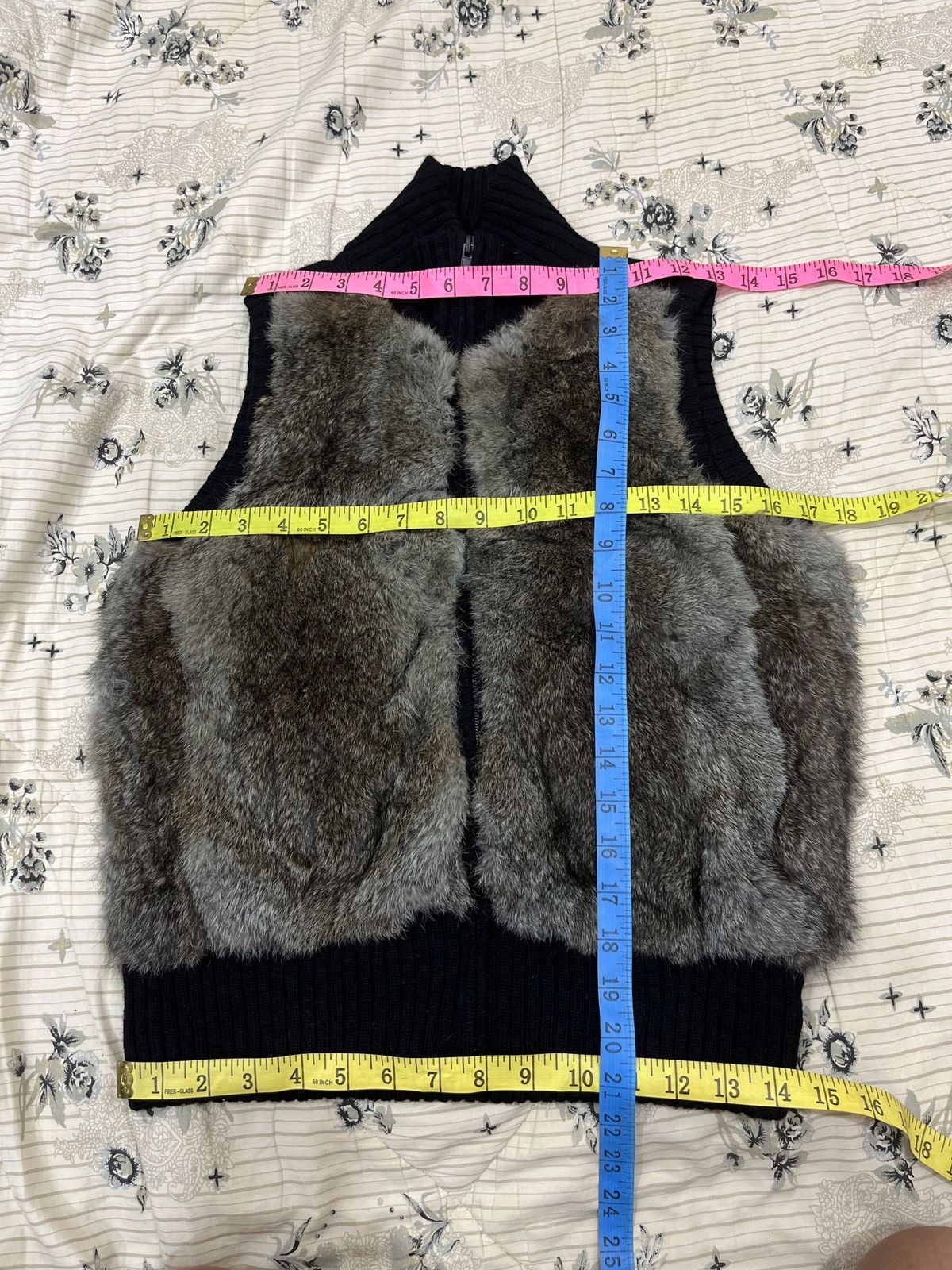Japanese Brand (Zzz). UN DIX CORS RABBIT FUR VEST Size S / US 4 / IT 40 - 13 Thumbnail