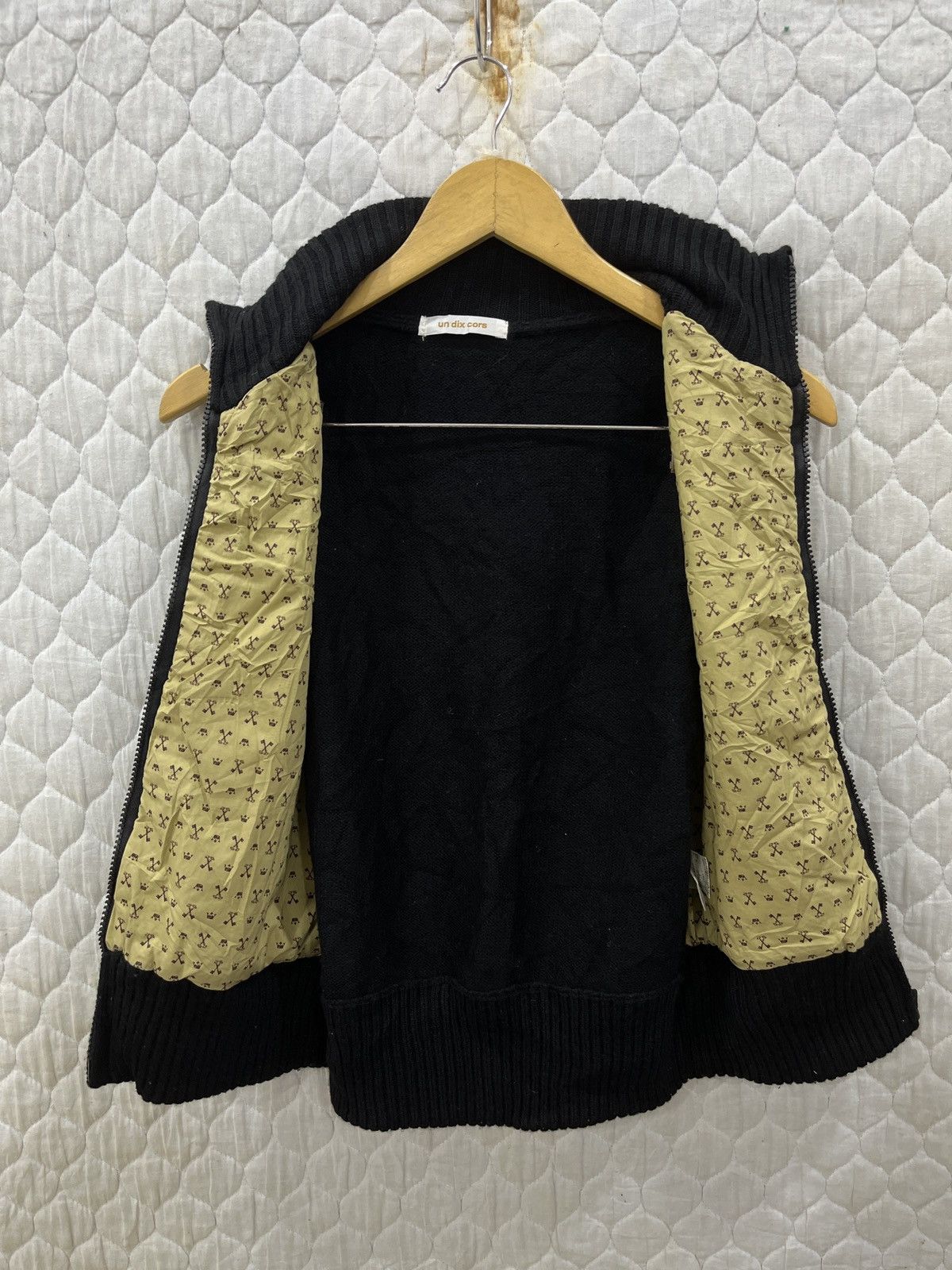 Japanese Brand (Zzz). UN DIX CORS RABBIT FUR VEST Size S / US 4 / IT 40 - 8 Thumbnail