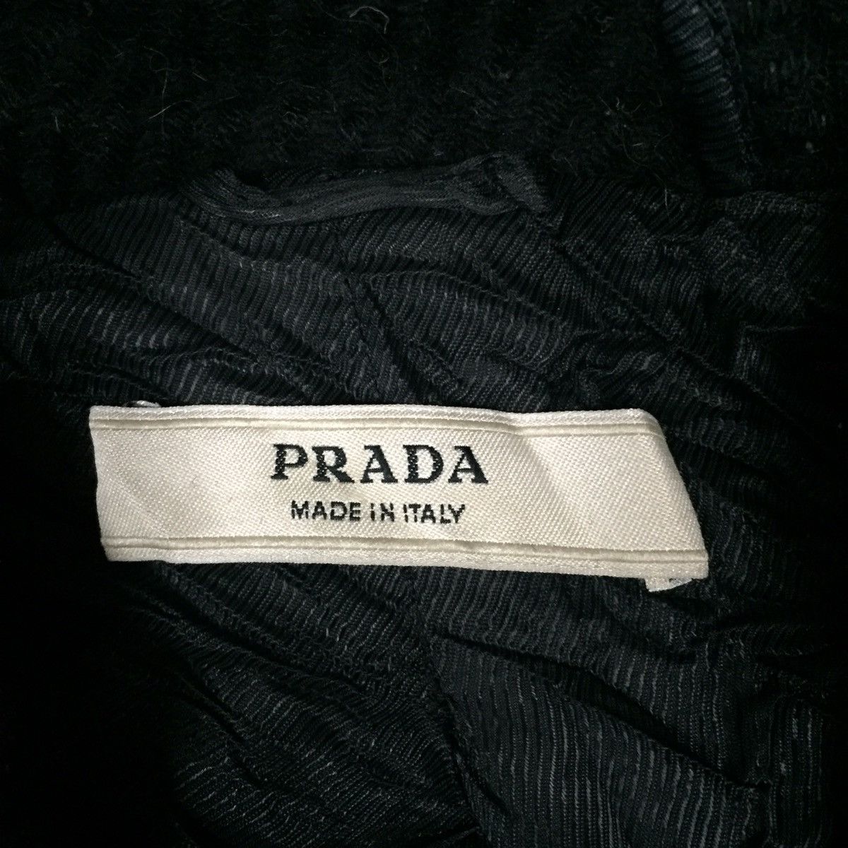 Japanese Brand Vintage Prada Hoodie Made in Italy Size S Size S / US 4 / IT 40 - 6 Thumbnail