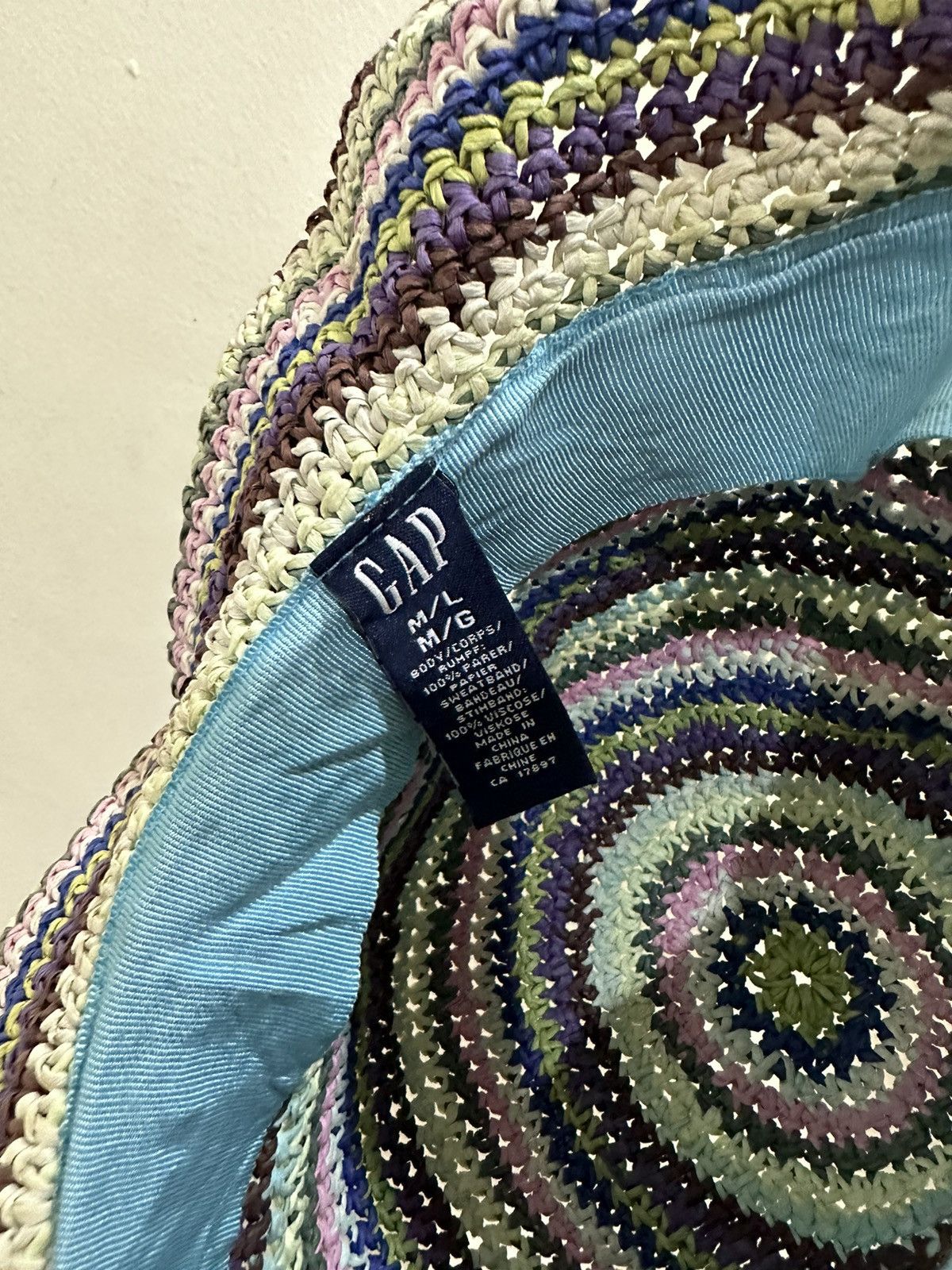 Gap 🔥Vintage🔥 GAP Crocheted Bucket Hat Size ONE SIZE - 6 Thumbnail