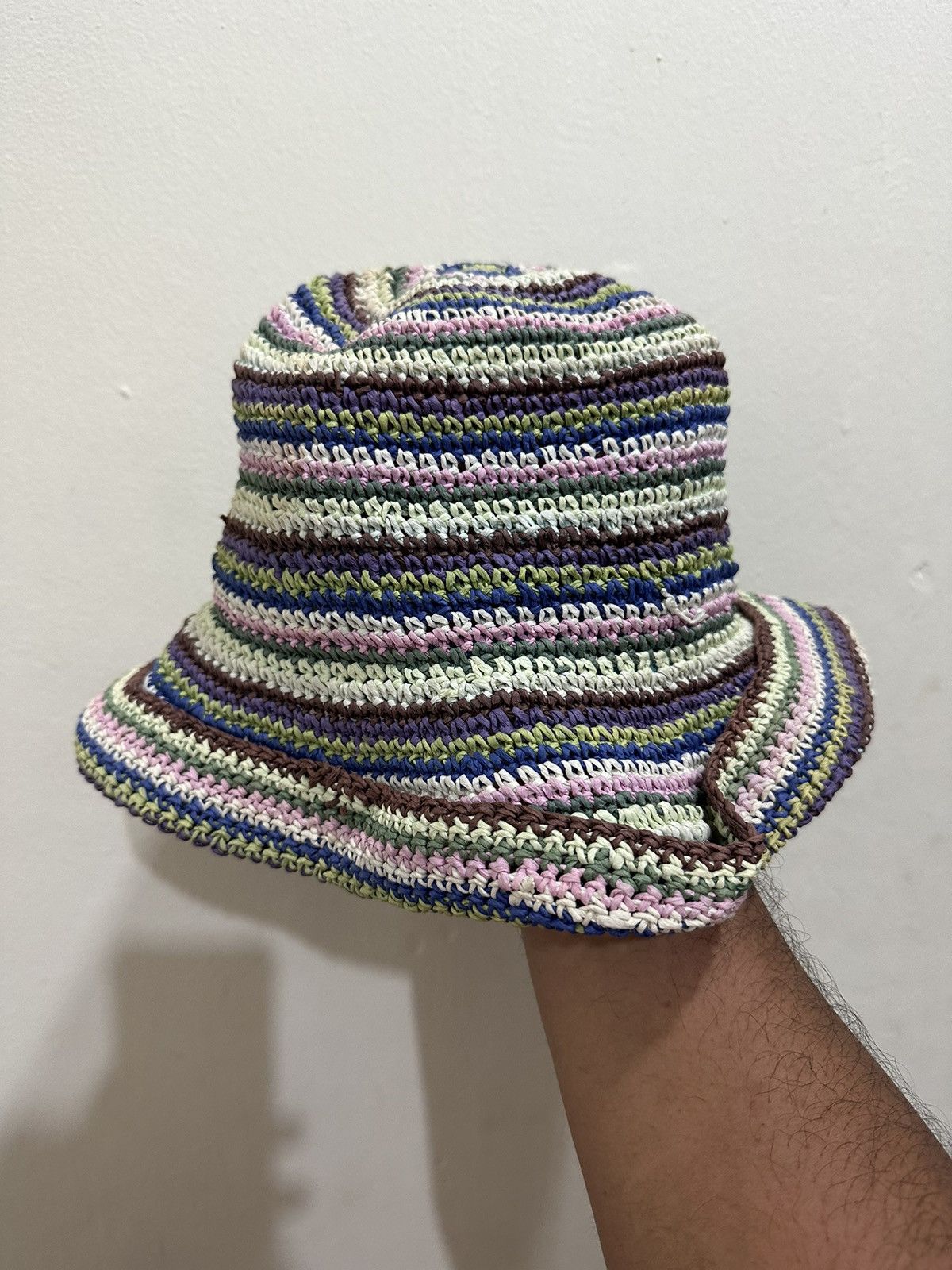 Gap 🔥Vintage🔥 GAP Crocheted Bucket Hat Size ONE SIZE - 1 Thumbnail