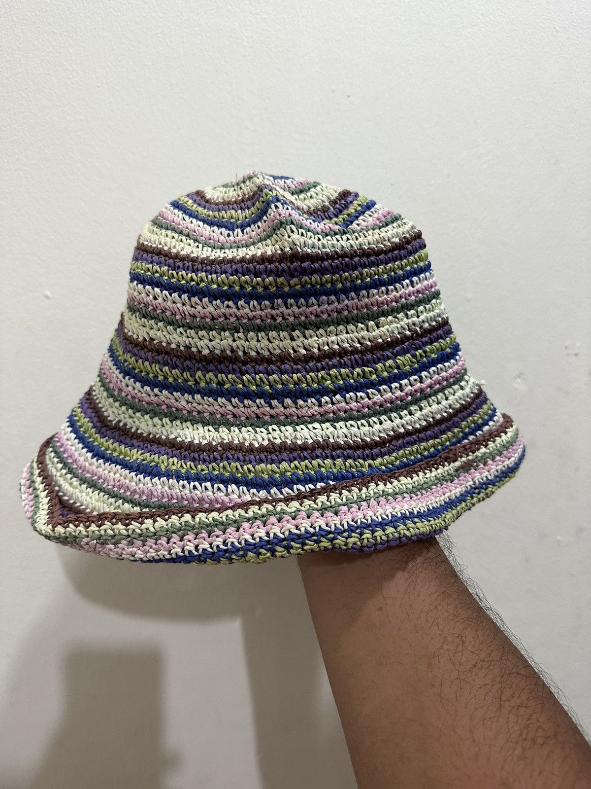 Gap 🔥Vintage🔥 GAP Crocheted Bucket Hat Size ONE SIZE - 2 Thumbnail