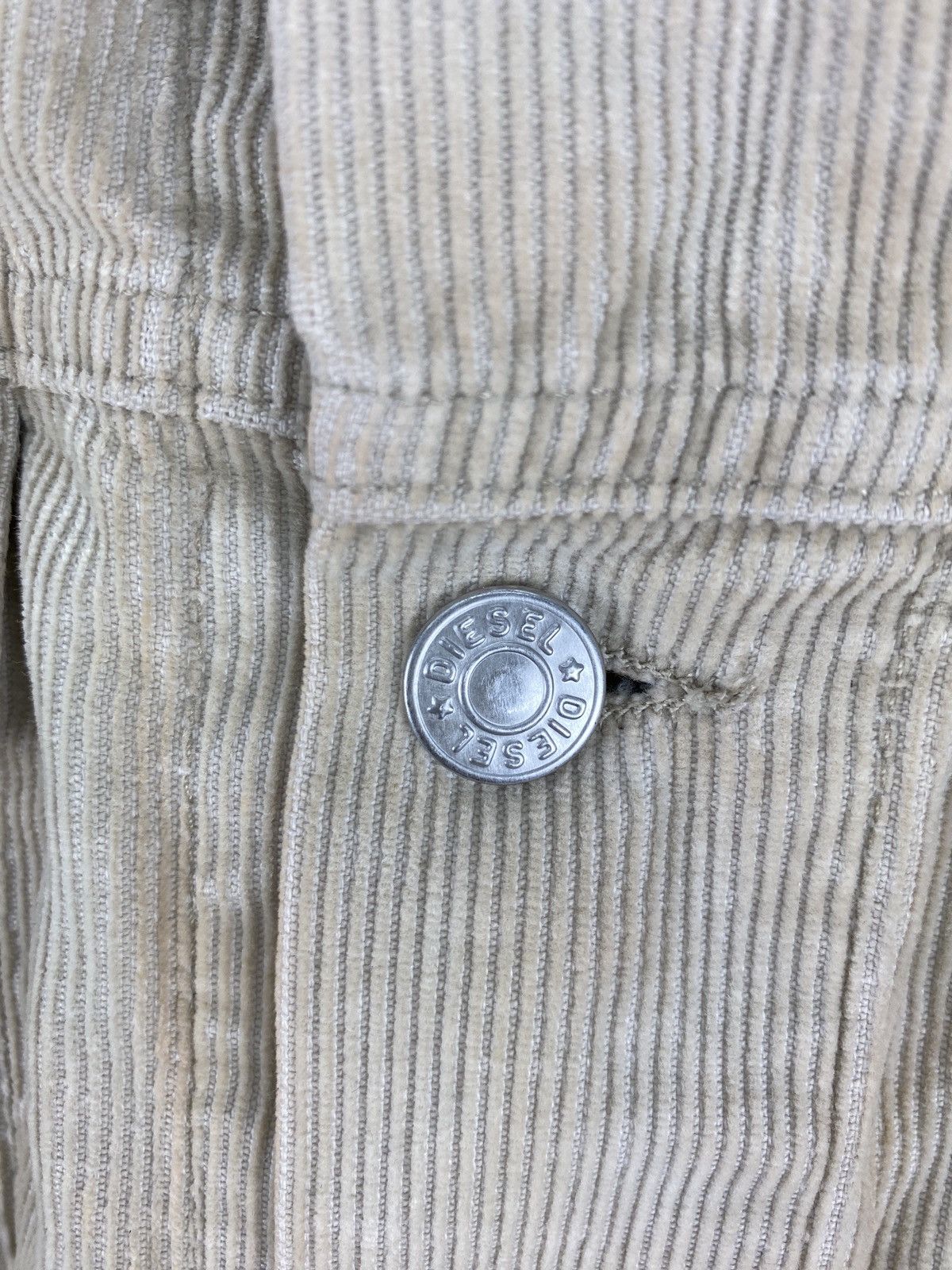 Diesel × Vintage Vintage Diesel Corduroy Sun Faded Jacket Size US M / EU 48-50 / 2 - 6 Thumbnail