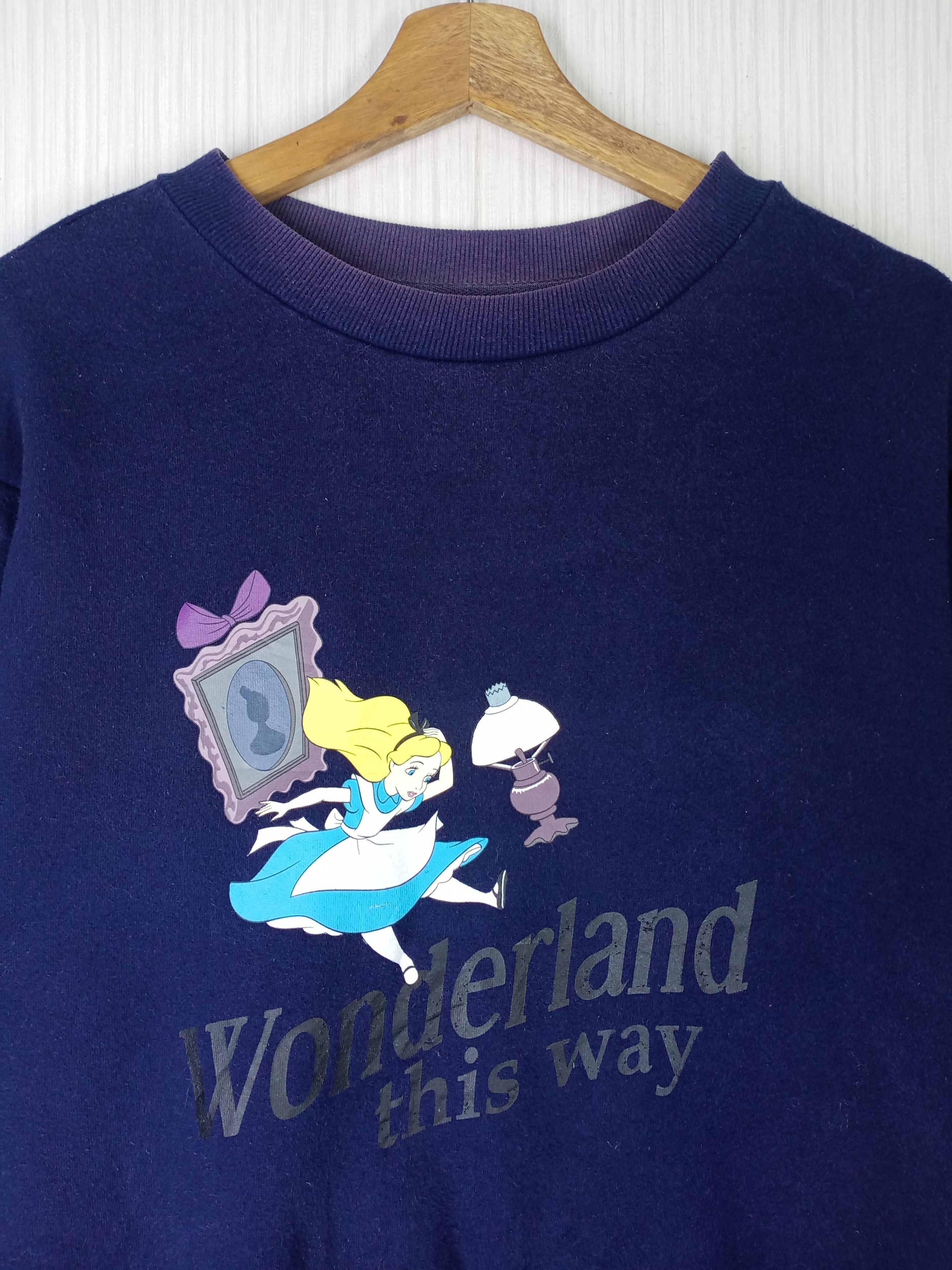 Cartoon Network Vintage Disney Alice in Wonderland Sweatshirt Size US M / EU 48-50 / 2 - 2 Thumbnail