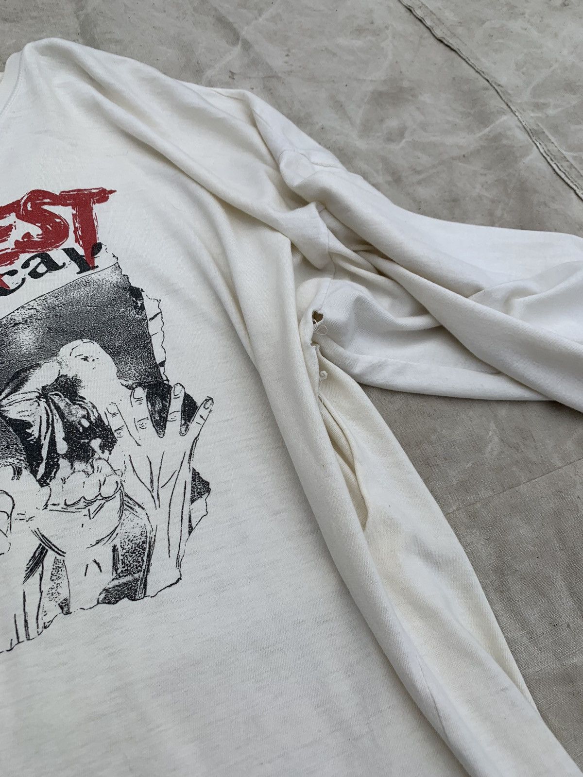 Band Tees Vintage 80s Mad Forest Bristol Theatre Poster Longsleve Size US XXL / EU 58 / 5 - 15 Thumbnail