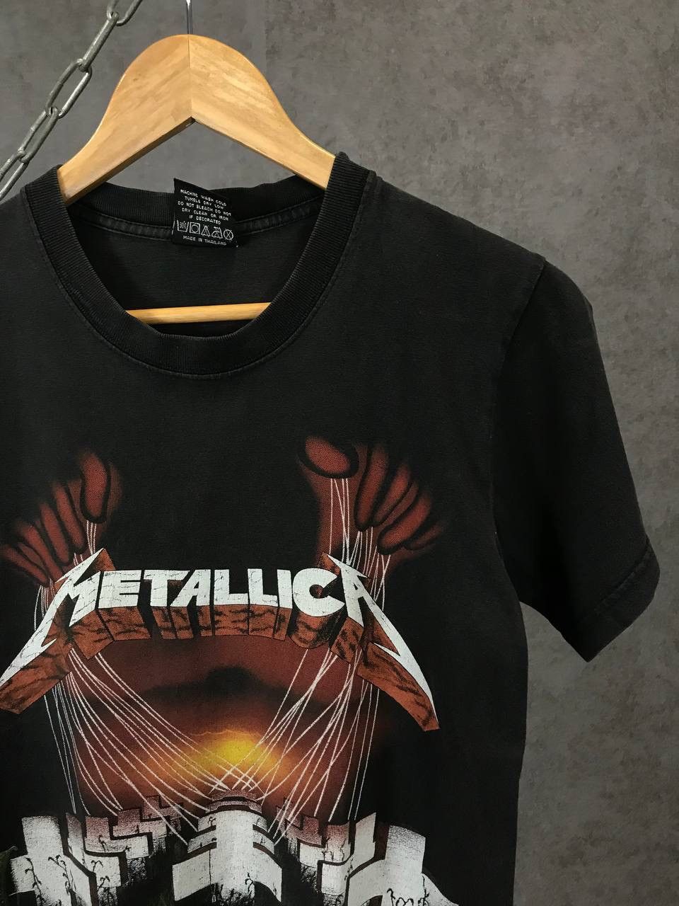 Band Tees × Metallica × Vintage Metallica vintage rock band overprinted tee Size US XS / EU 42 / 0 - 3 Thumbnail