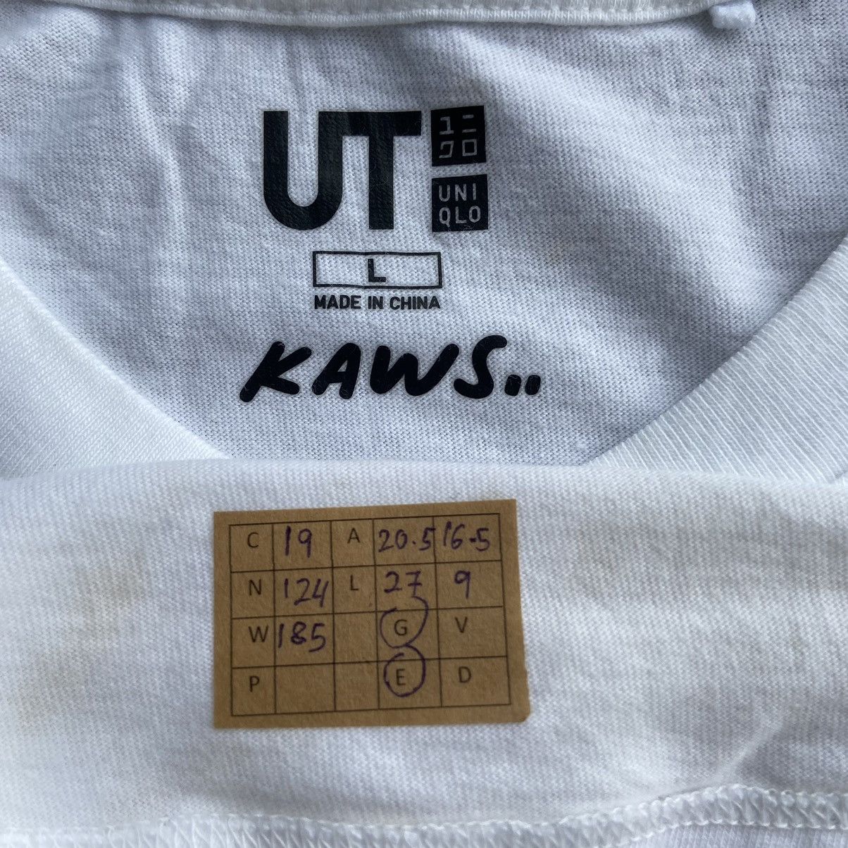 Japanese Brand Kaws Japanese brand tshirt Size US M / EU 48-50 / 2 - 5 Thumbnail
