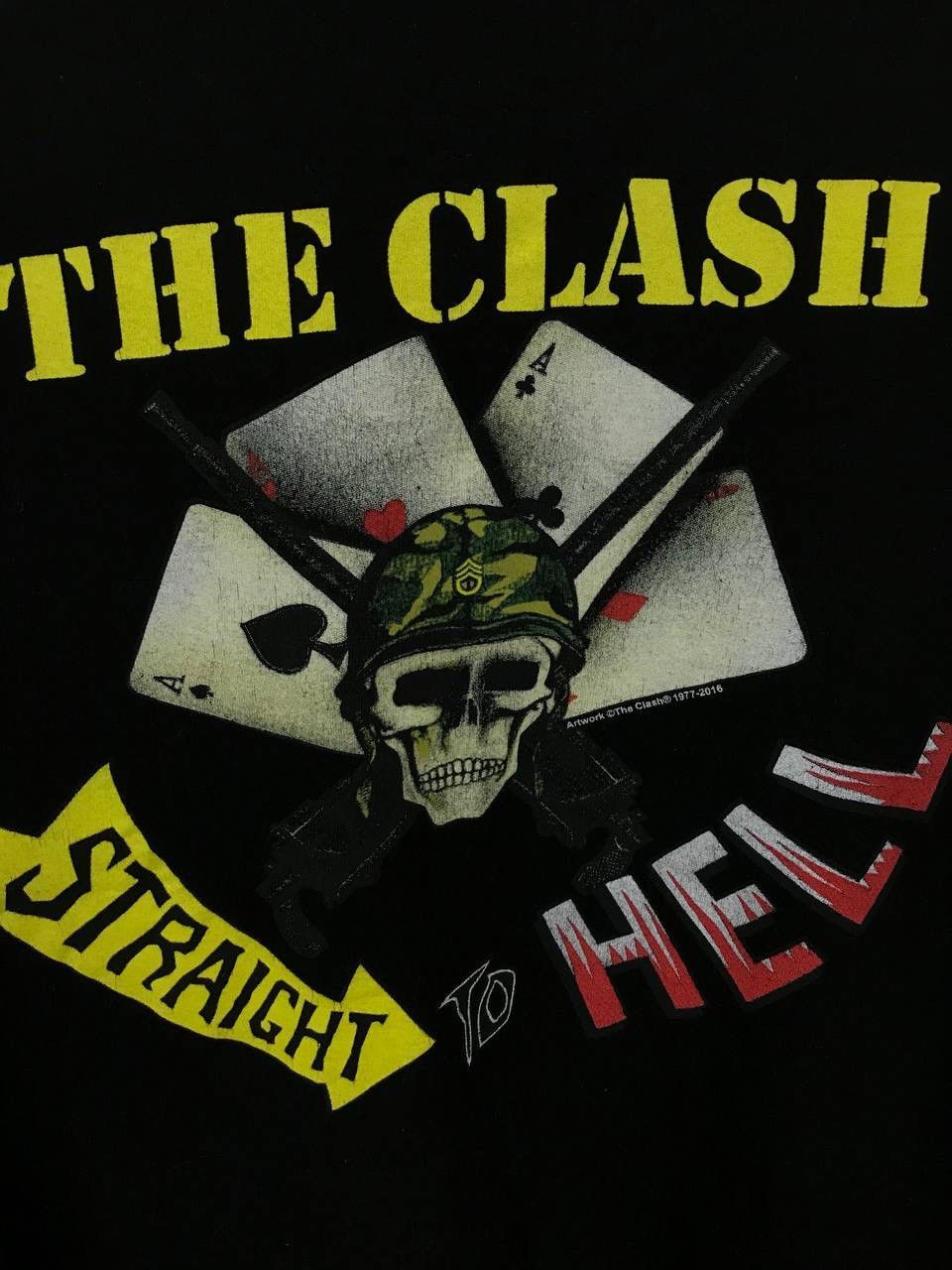 Band Tees The Clash rock band tee Size US M / EU 48-50 / 2 - 3 Thumbnail
