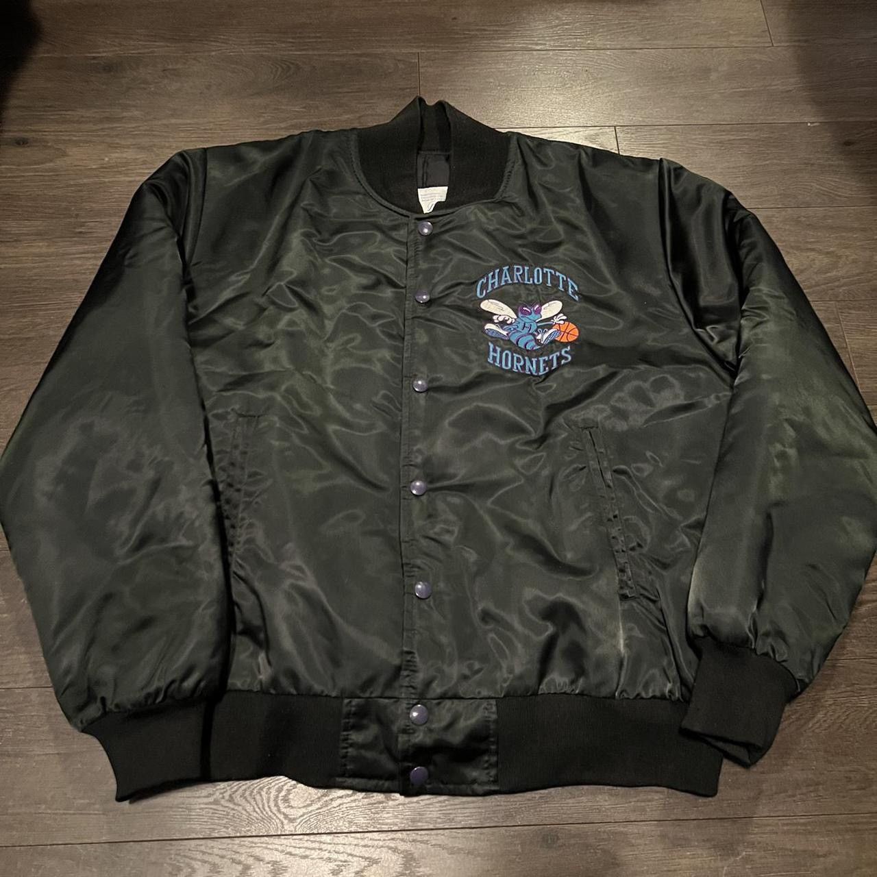 XL 80s Charlotte Hornets Swingster Satin Jacket