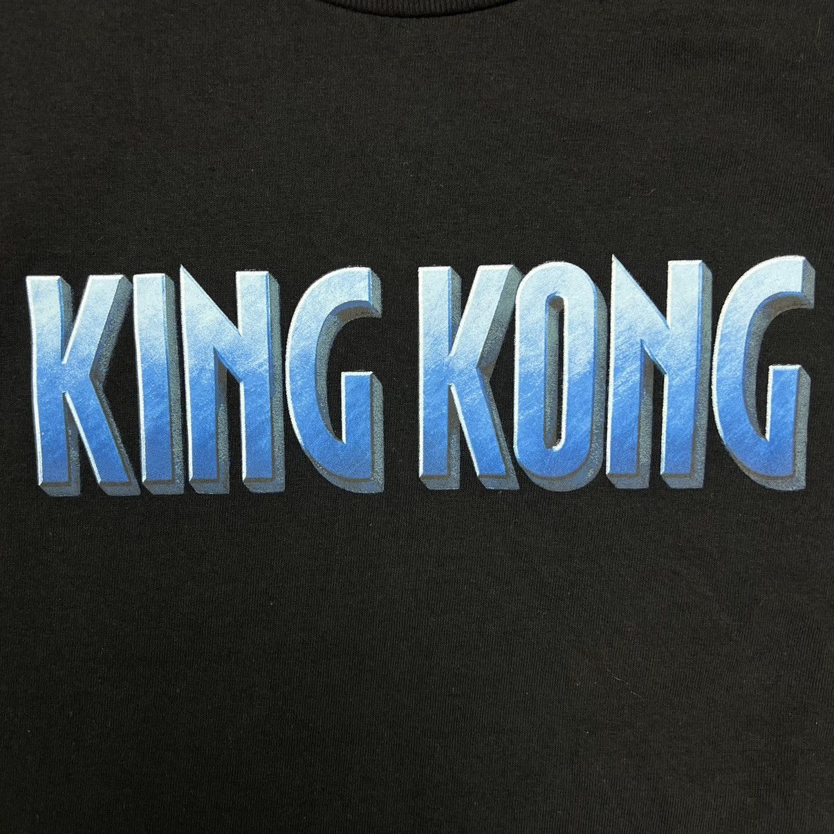 Universal Studios Vintage 2005 King Kong Movie Promo Tee Size US XL / EU 56 / 4 - 2 Thumbnail