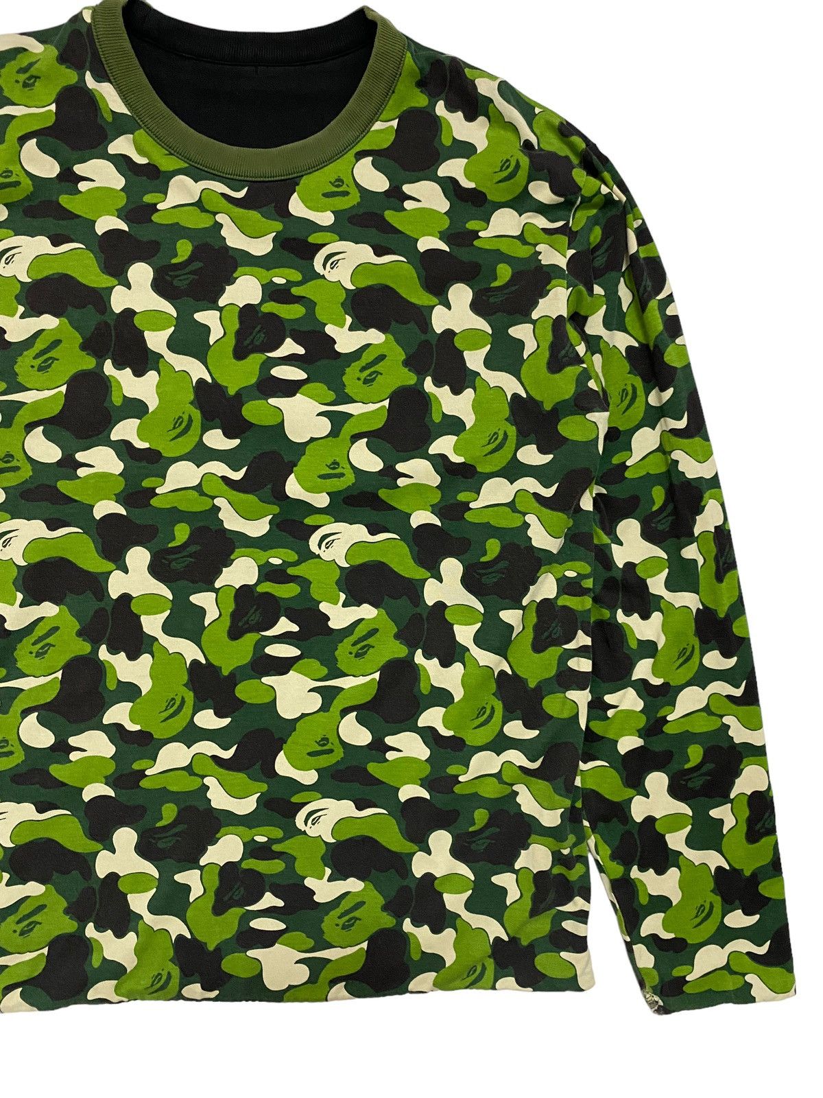Bape Vintage Bape Camo Reversible Sweatshirt Nigo Era Size US M / EU 48-50 / 2 - 4 Thumbnail