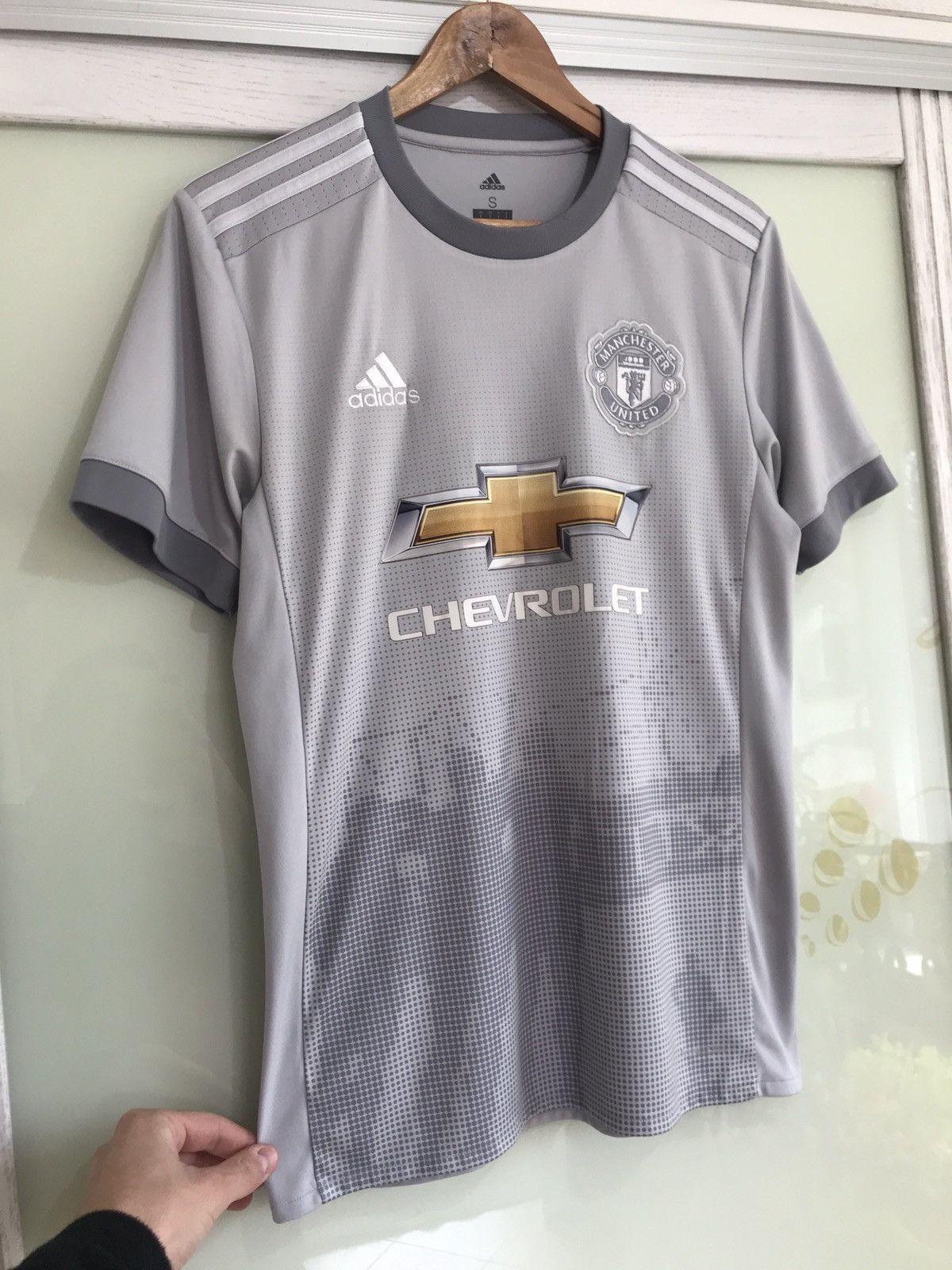 Adidas Manchester United 2017-2018 Away Soccer Jersey Football Kit Size US S / EU 44-46 / 1 - 2 Thumbnail