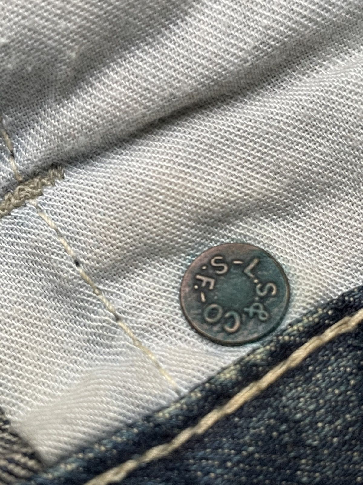 Levi's Vintage Levis 203 Aging Rework Distresed Size US 32 / EU 48 - 22 Thumbnail