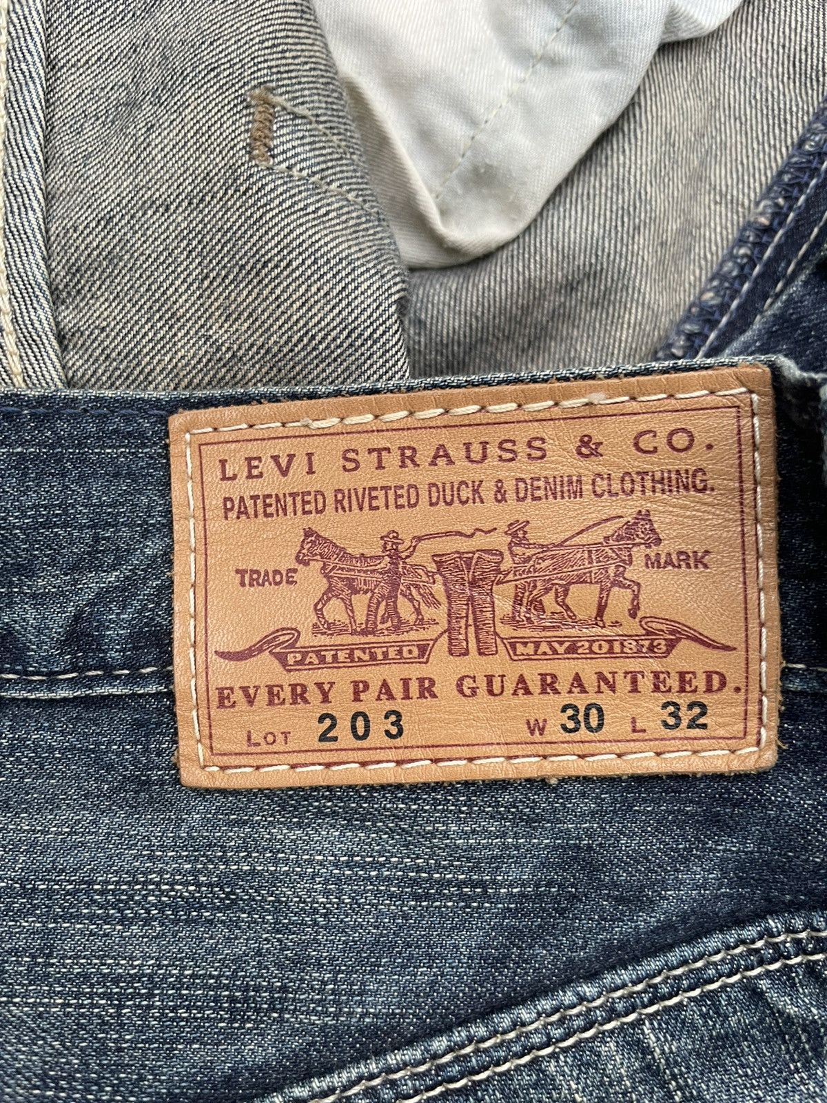 Levi's Vintage Levis 203 Aging Rework Distresed Size US 32 / EU 48 - 17 Thumbnail
