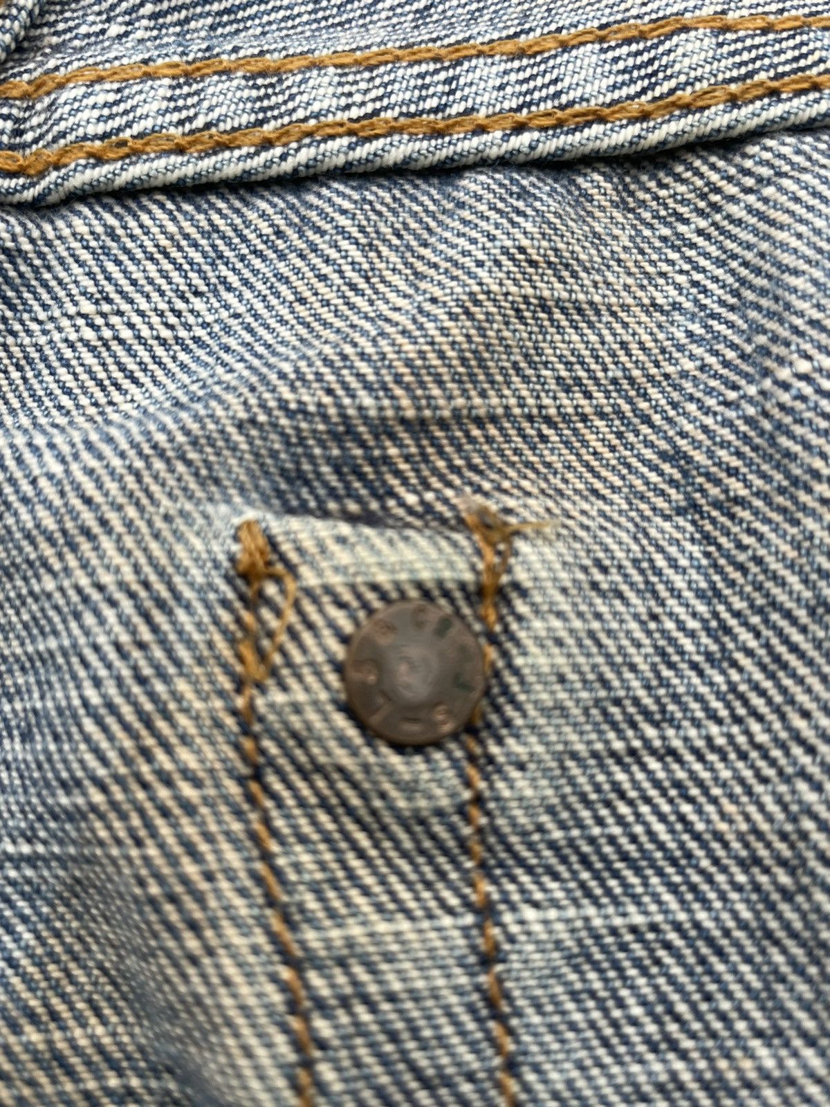 Levi's Vintage Levis 1999 XX 501XX E 1947 Selvedge Aging Distressed Size US 32 / EU 48 - 24 Thumbnail