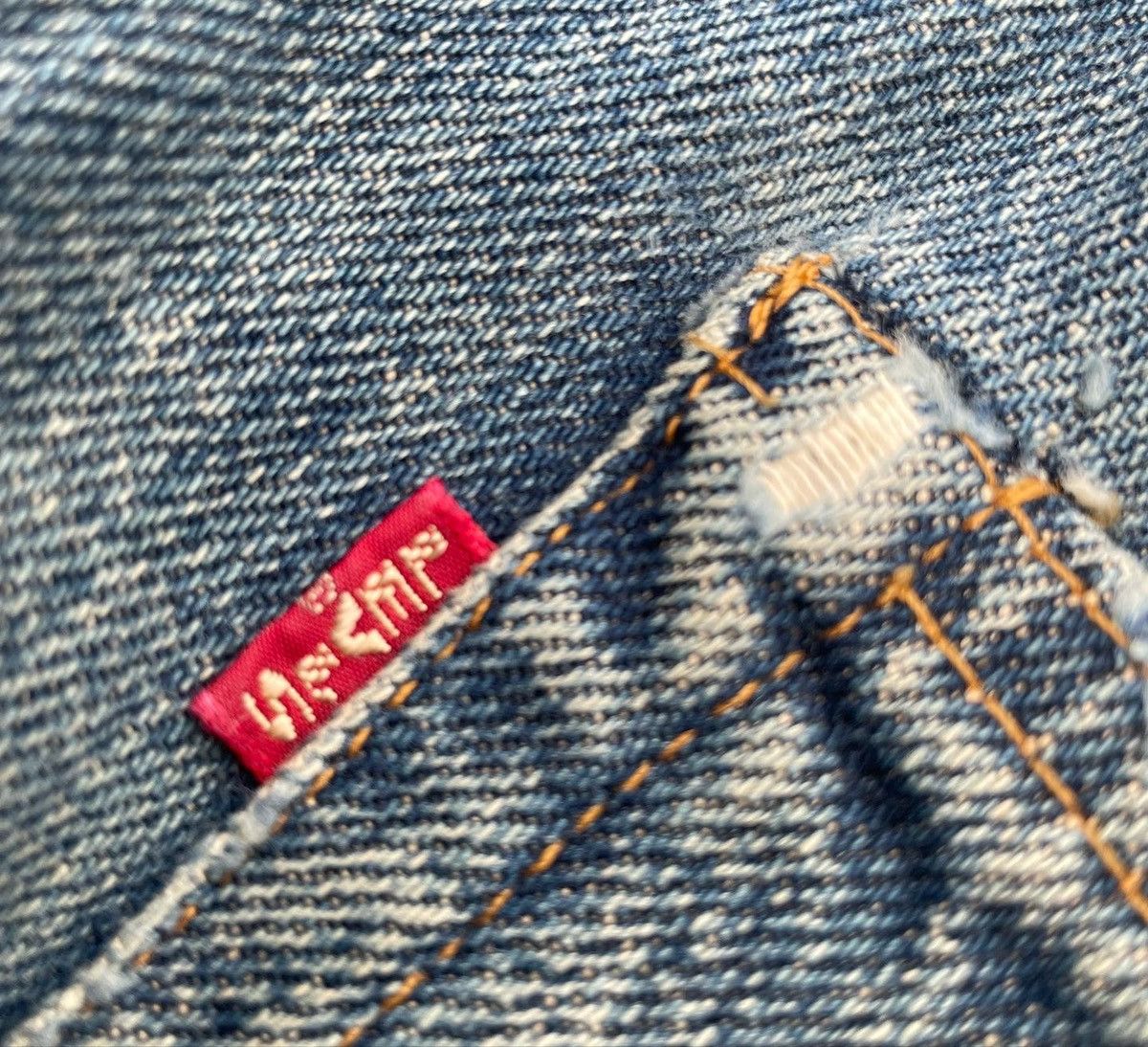Levi's Vintage Levis 1999 XX 501XX E 1947 Selvedge Aging Distressed Size US 32 / EU 48 - 9 Thumbnail