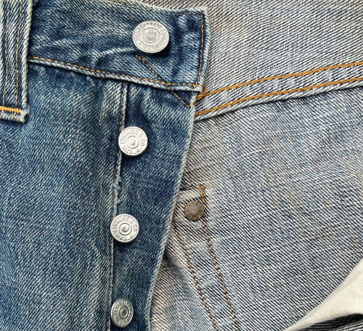 Levi's Vintage Levis 1999 XX 501XX E 1947 Selvedge Aging Distressed Size US 32 / EU 48 - 10 Thumbnail