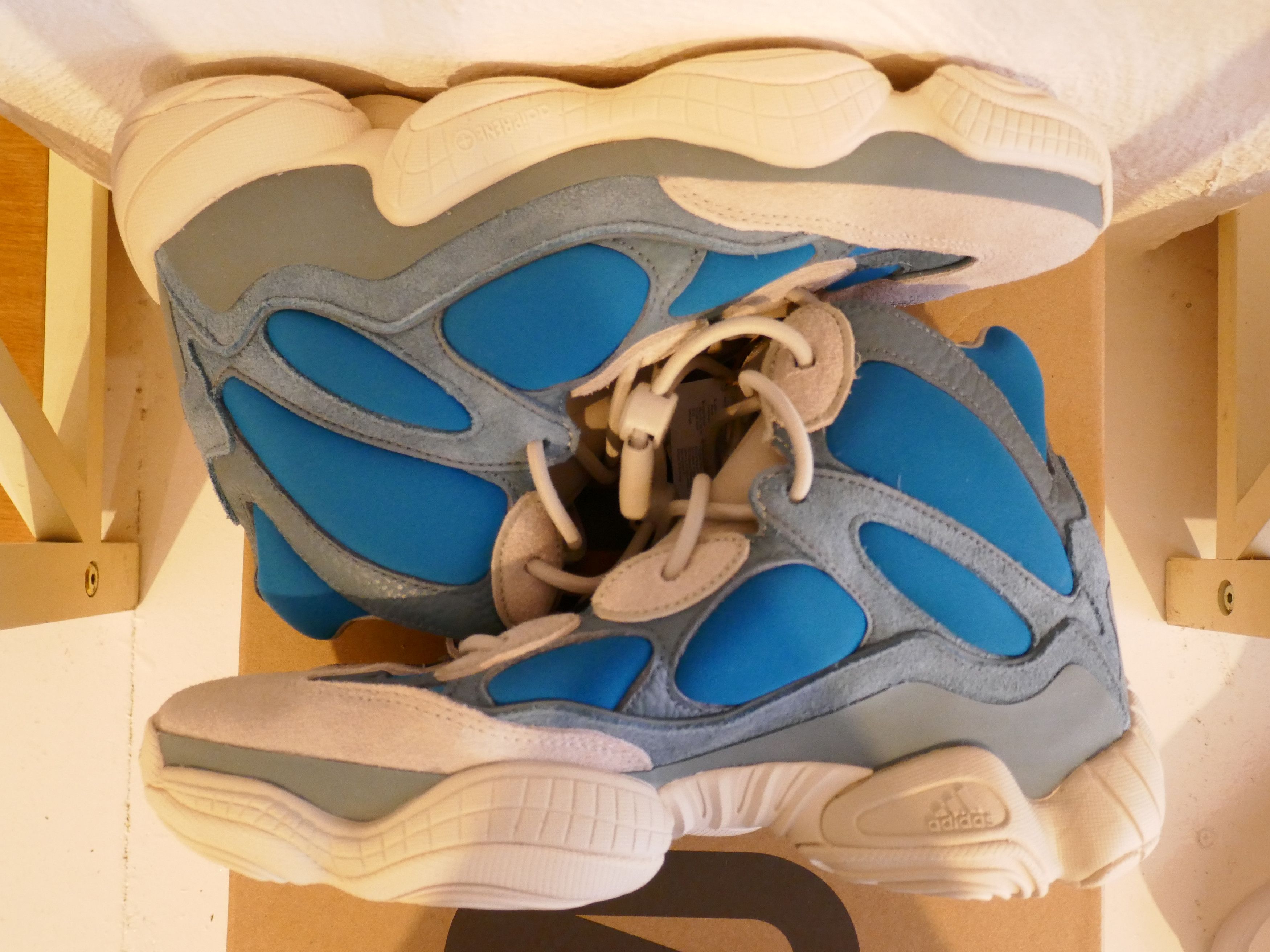 Adidas Yeezy 500 high OG Size US 10 / EU 43 - 7 Thumbnail