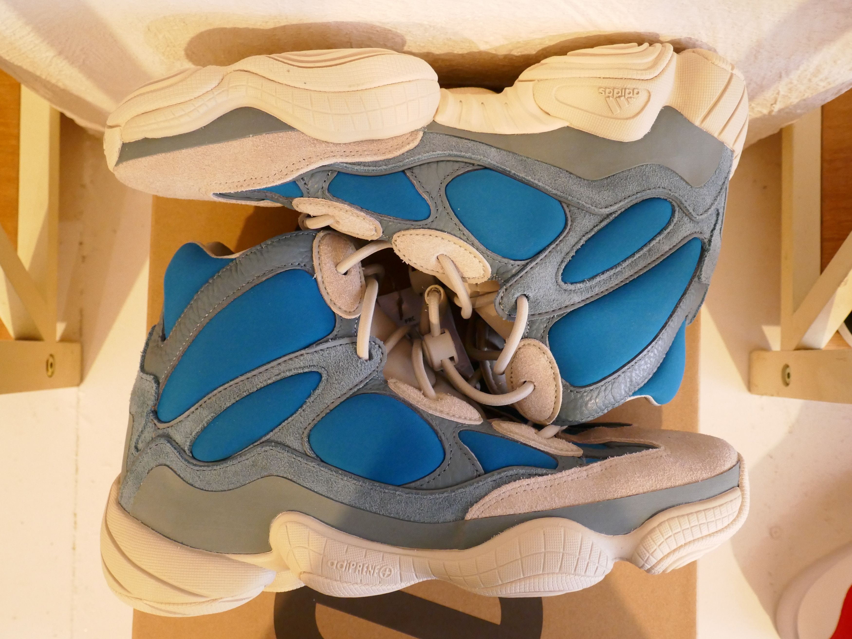 Adidas Yeezy 500 high OG Size US 10 / EU 43 - 8 Thumbnail