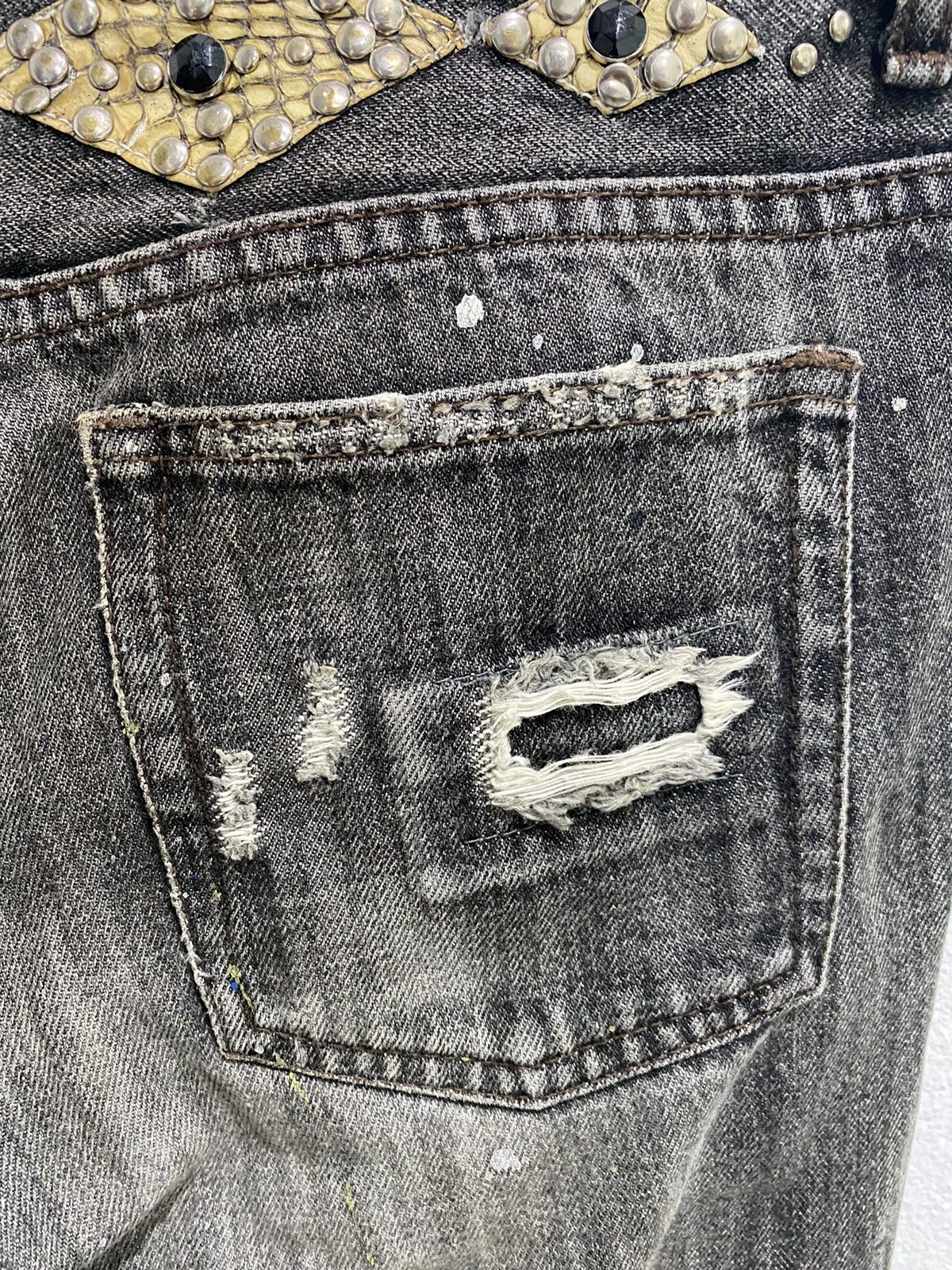 Schlussel DISTRESS DENIM SCHLUSSEL PAINTED HELMUT STYLE Size US 31 - 7 Thumbnail