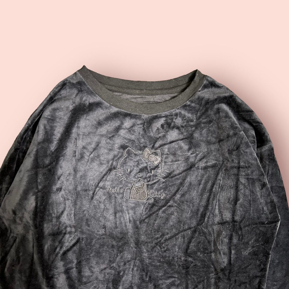 Cartoon Network × GU × Japanese Brand RARE BLACK VELVET HELLO KITTY X GU PULLOVER SWEATSHIRT Size L / US 10 / IT 46 - 2 Thumbnail
