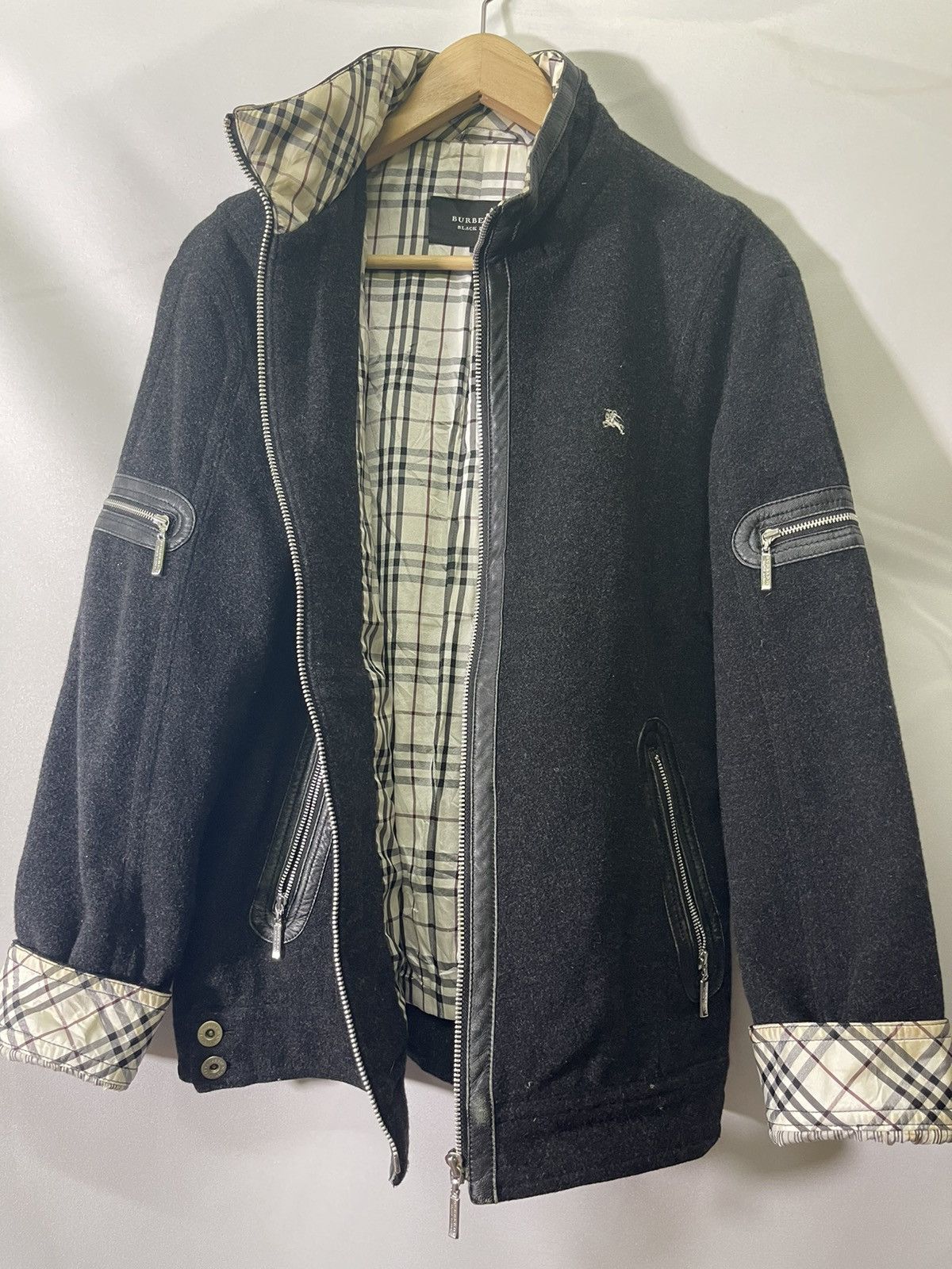 Burberry VINTAGE BURBERRY BLACK LABEL ZIPPER NICE JACKET Size US L / EU 52-54 / 3 - 5 Thumbnail