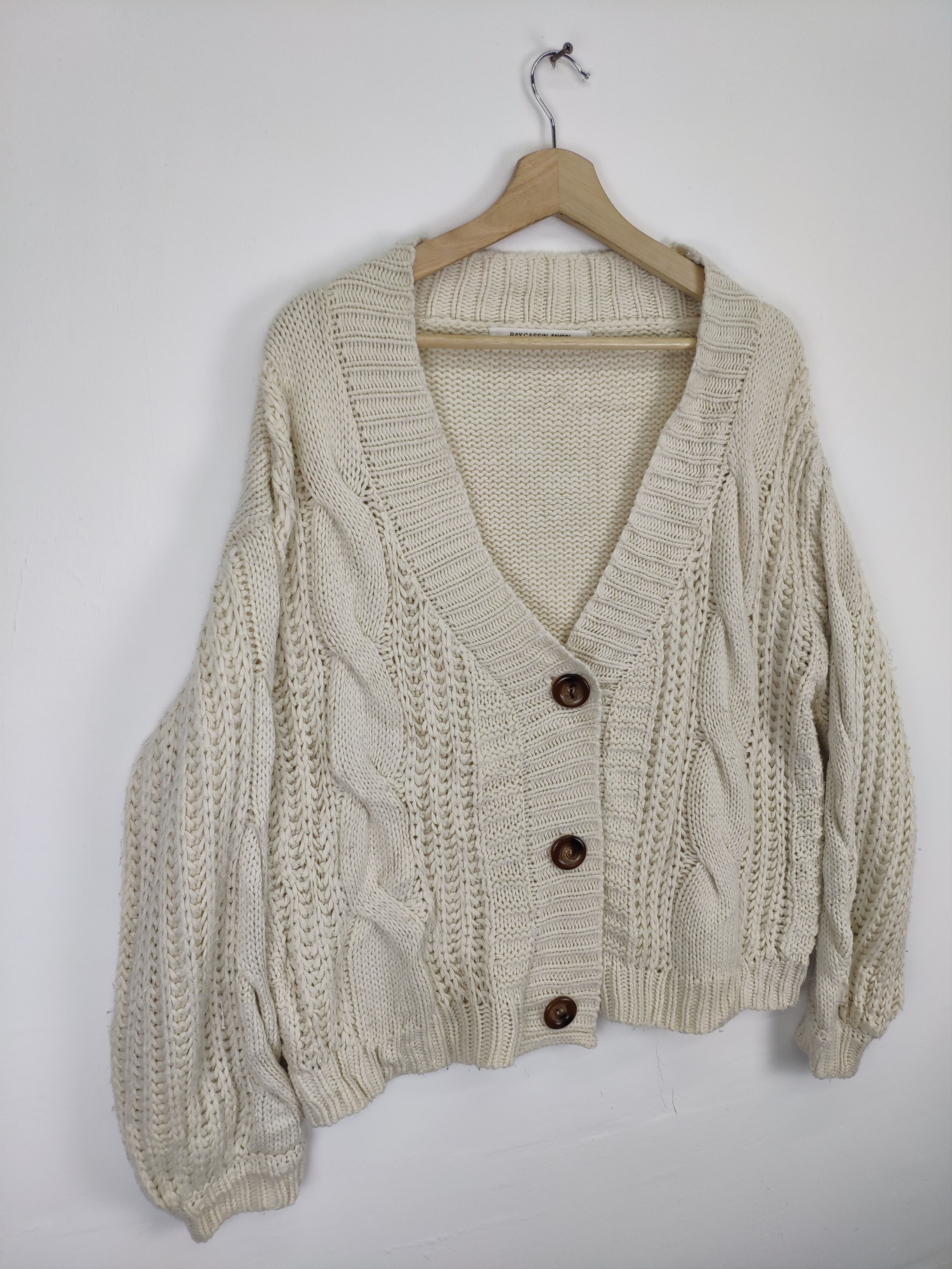 Aran Isles Knitwear × Japanese Brand × Vintage Vintage Cable Knit Cardigan by Ray Cassin Size US L / EU 52-54 / 3 - 3 Thumbnail