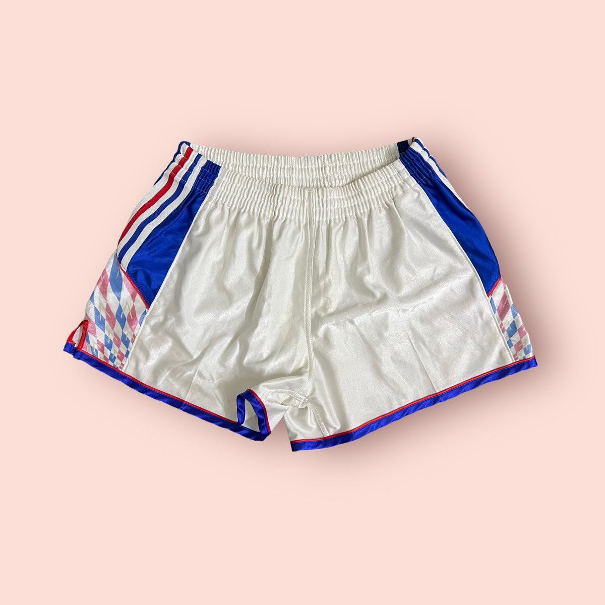 Adidas VINTAGE ADIDAS X DESCENTE RETRO SOCCER SHORTS Size US 31 - 2 Thumbnail