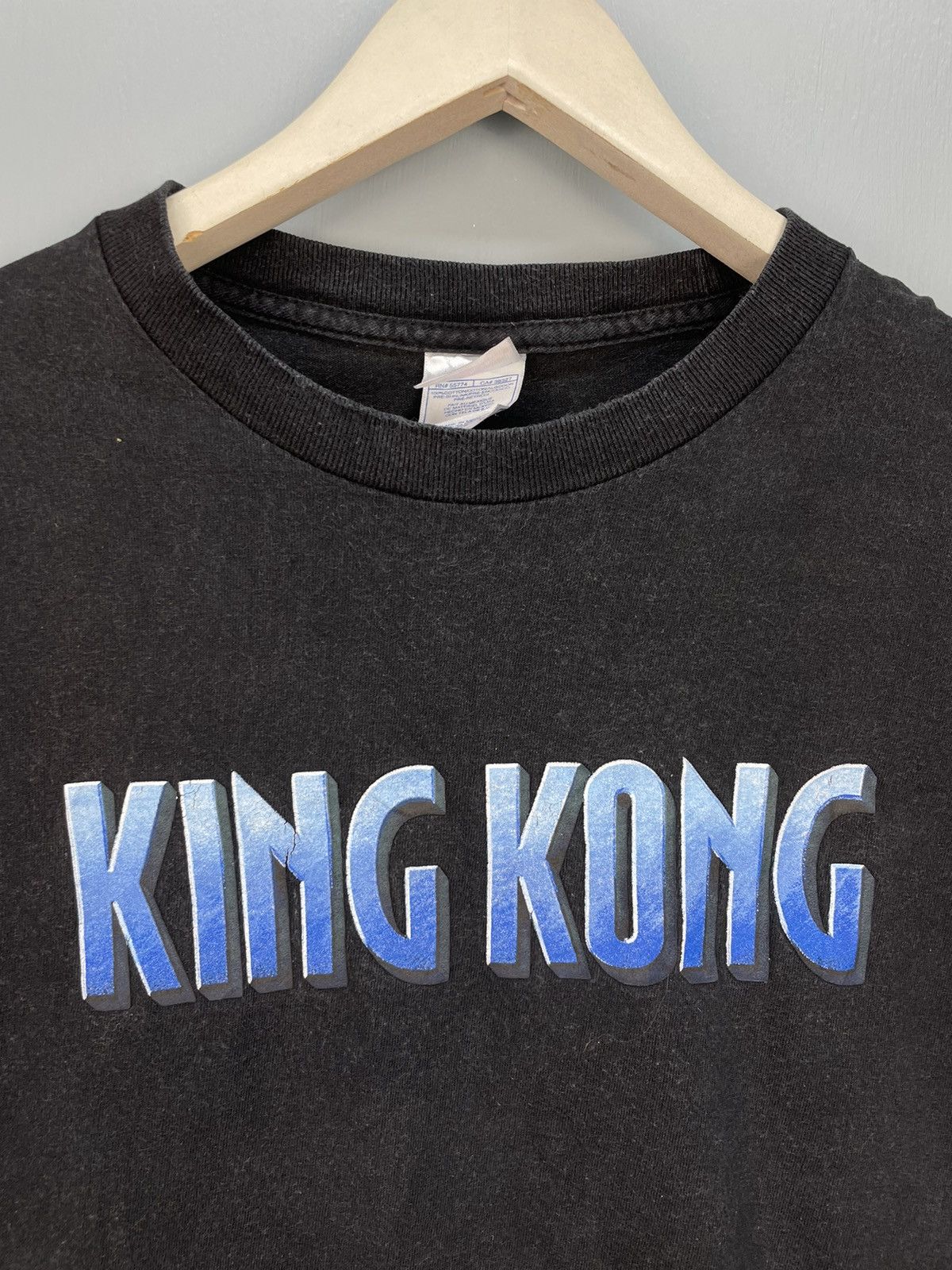 Vintage Vintage Y2K King Kong movie promo t shirt Size US XL / EU 56 / 4 - 3 Thumbnail