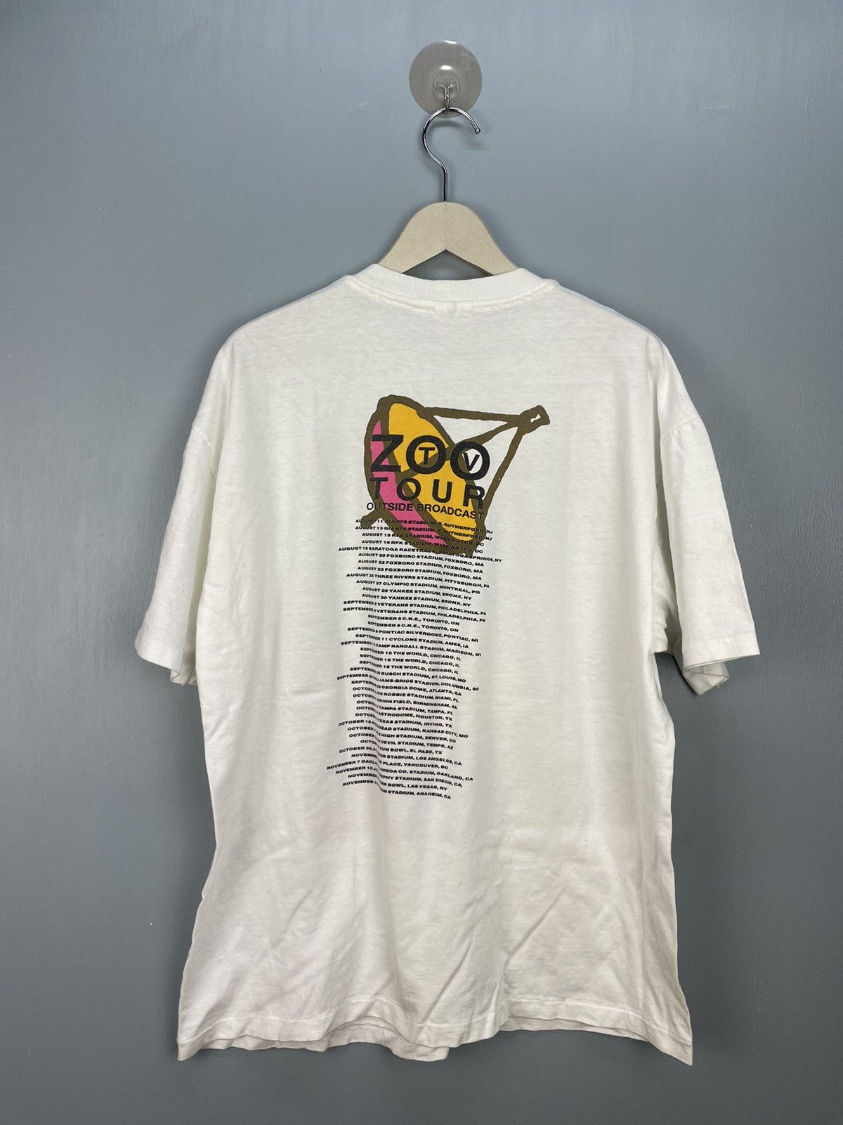 Band Tees Vintage 90s U2 outside broadcast tour tshirt Size US XL / EU 56 / 4 - 2 Thumbnail