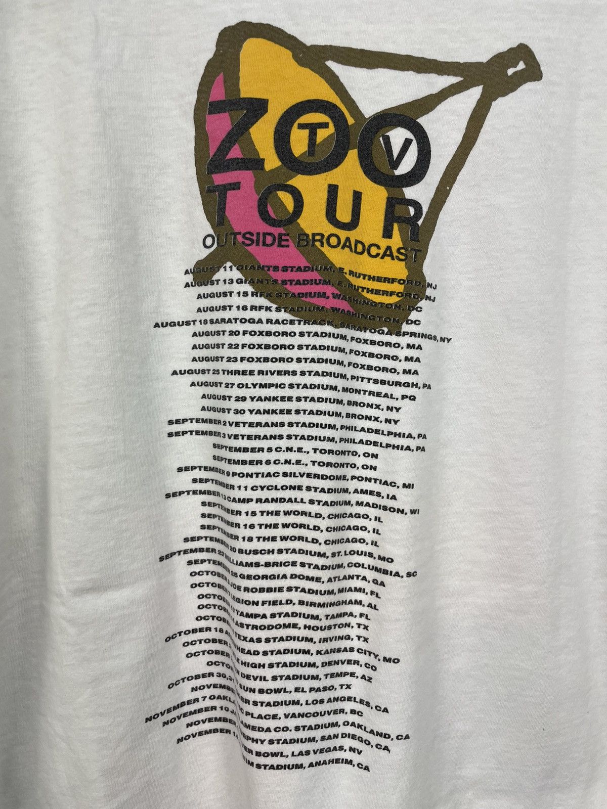 Band Tees Vintage 90s U2 outside broadcast tour tshirt Size US XL / EU 56 / 4 - 6 Thumbnail