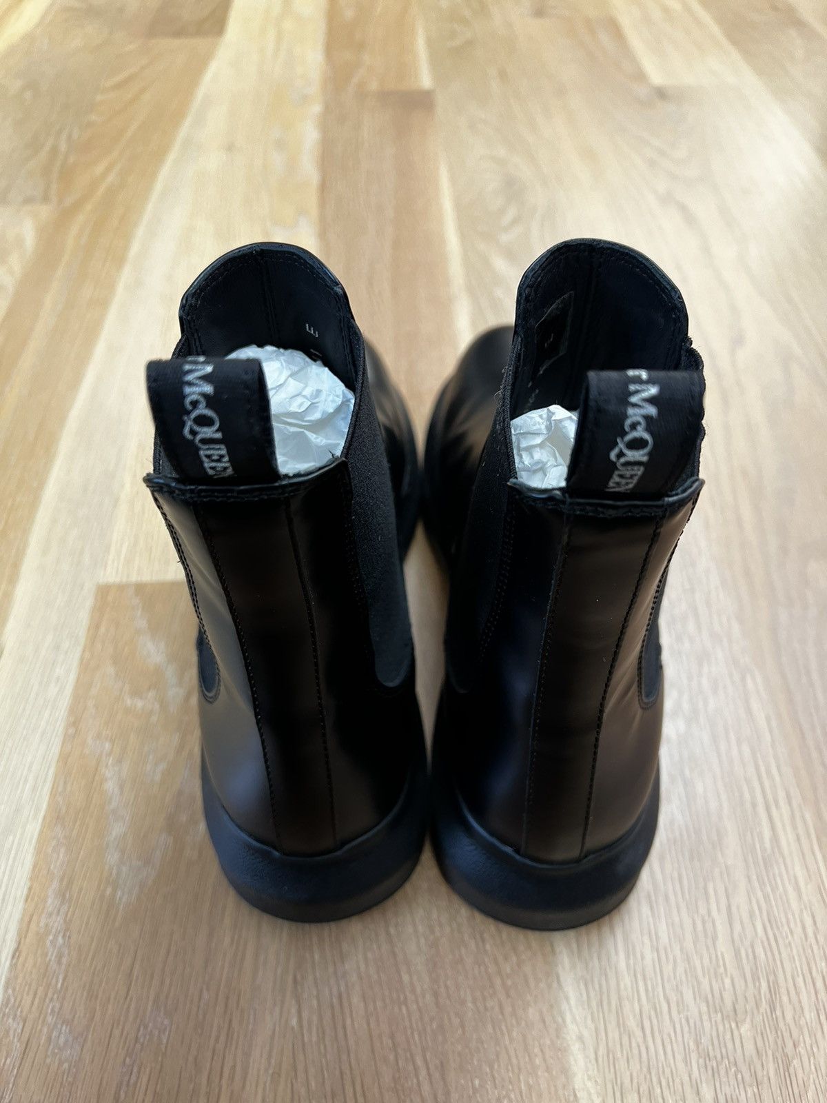 Alexander McQueen Hybrid Chelsea Boot in Black Size US 8 / EU 41 - 2 Thumbnail