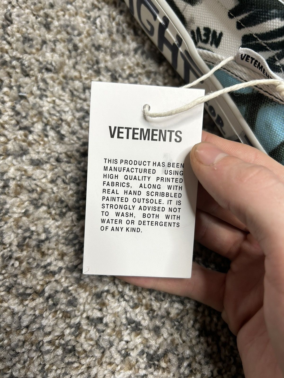 Vetements Vetements graffiti slip ons size 4 Size US 5 / EU 37 - 4 Thumbnail