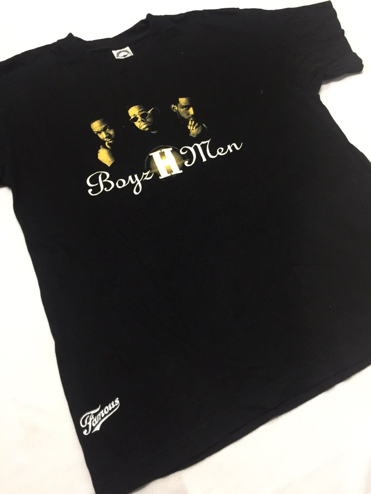 Band Tees BOYZ 2 MEN World Tour 2005 T-Shirts Size US M / EU 48-50 / 2 - 3 Thumbnail