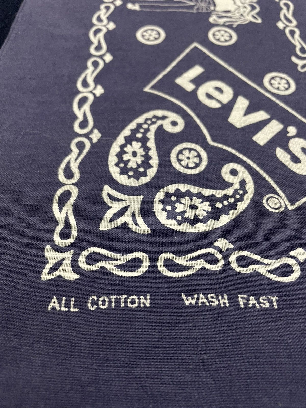 Levi's × Other × Vintage Levis handkercheif / Bandana / scarf Size ONE SIZE - 3 Thumbnail