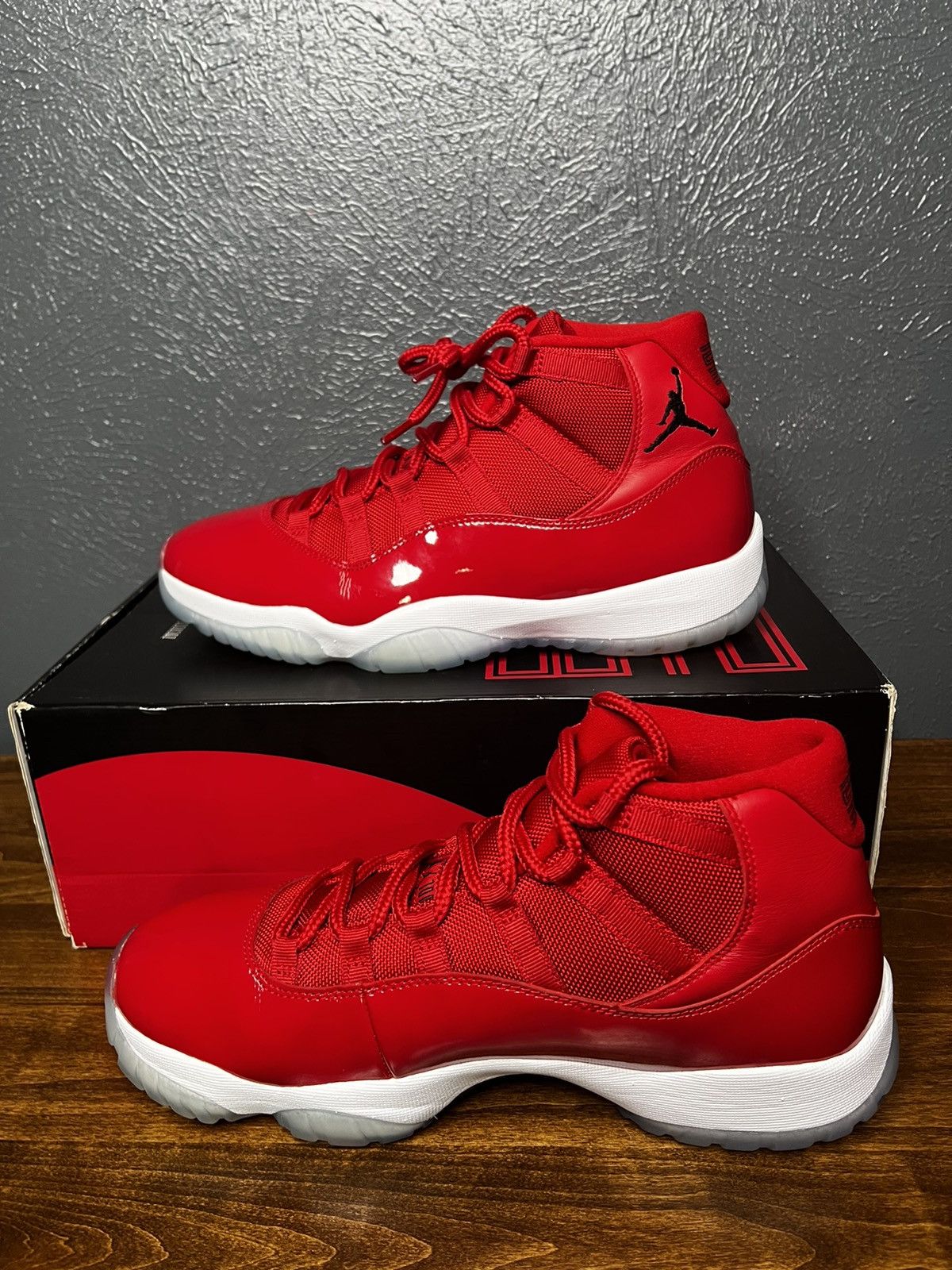 Jordan Brand Air Jordan 11 Retro Win Like 96 Win Like '96 2017 Size US 11 / EU 44 - 1 Thumbnail