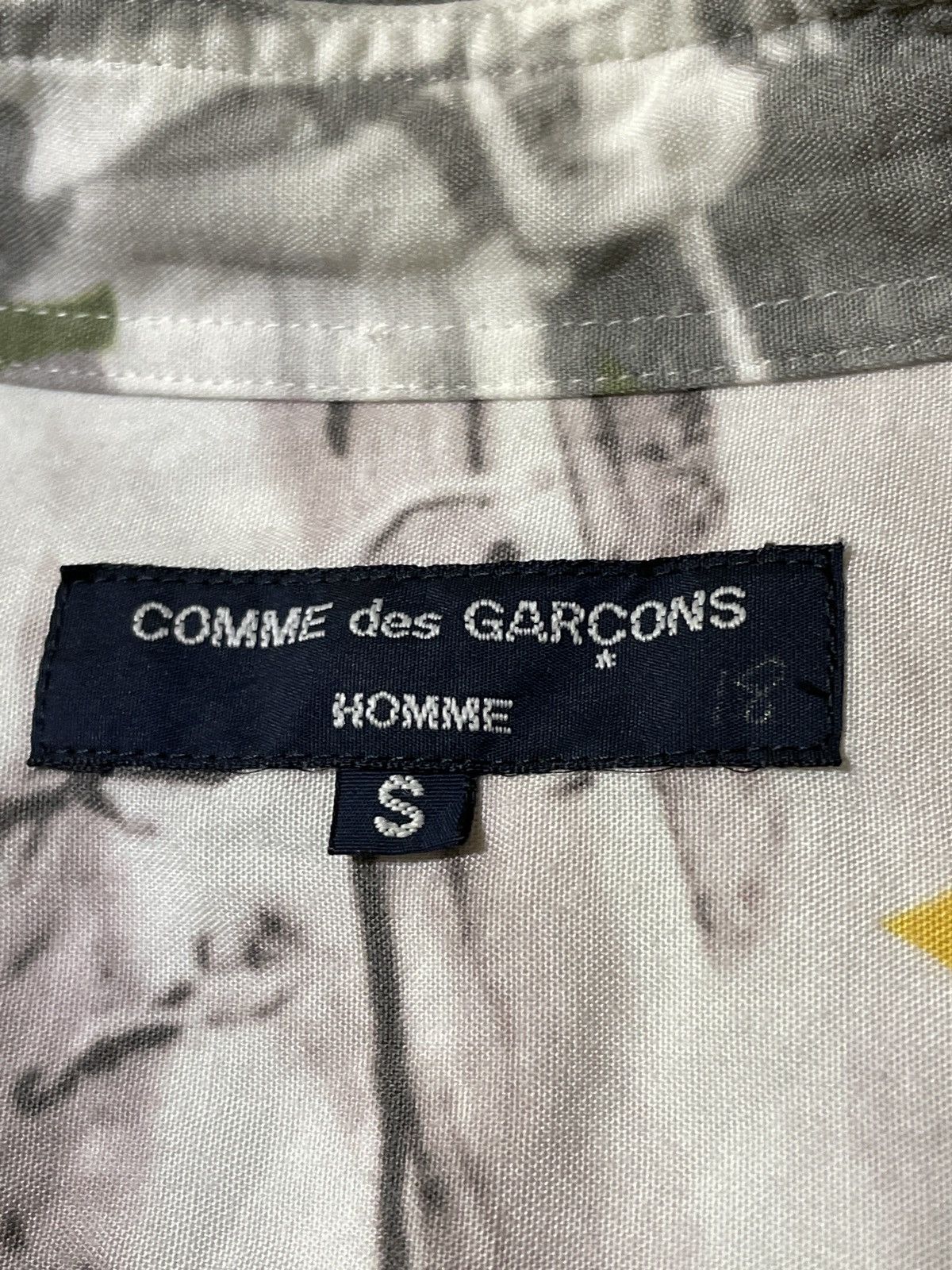 Comme des Garcons Homme Rare Comme Des Garcons Hawaian Look A Like Shirt Size US S / EU 44-46 / 1 - 5 Thumbnail