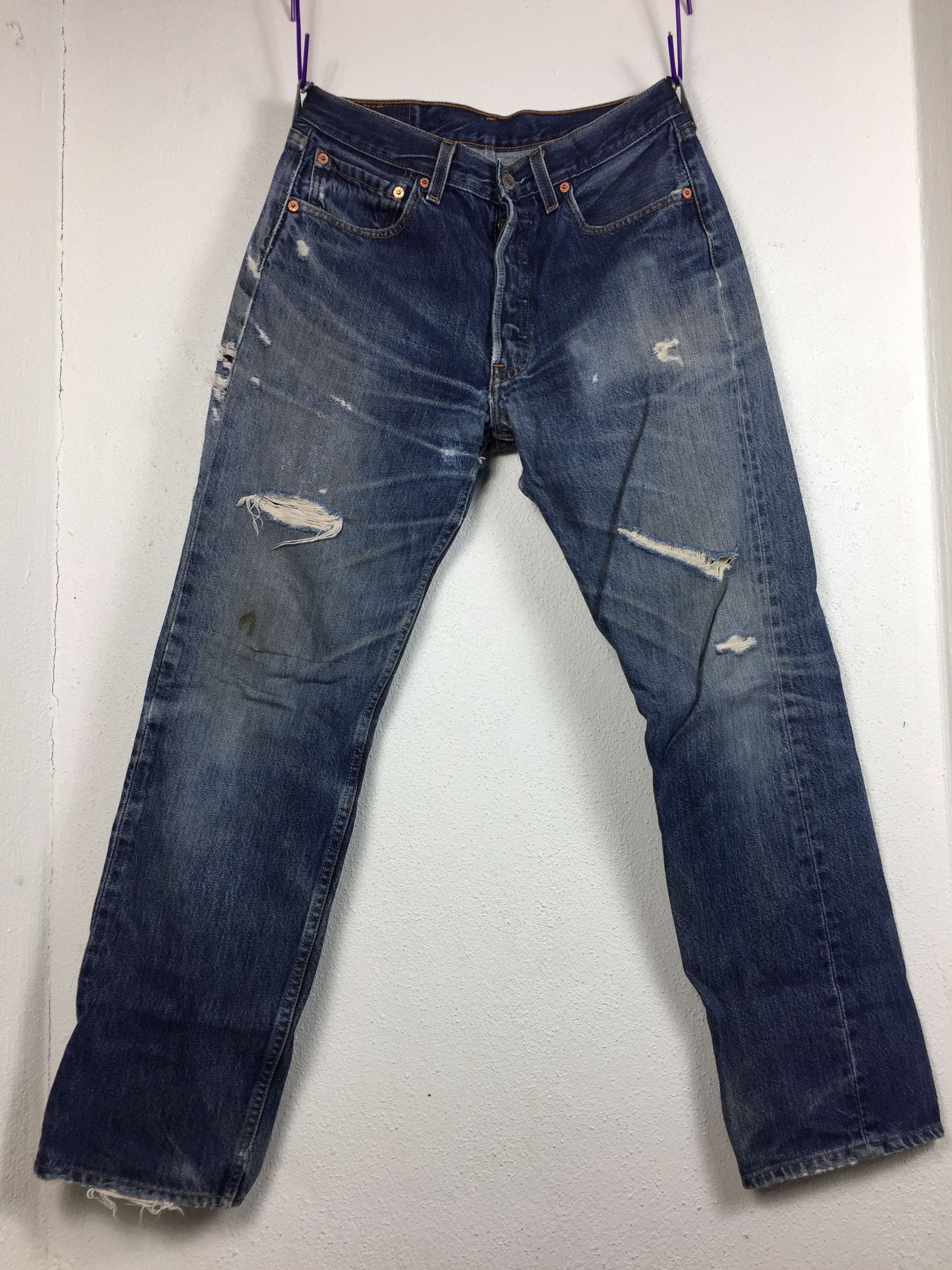 Vtg 90s Distressed 501 Levi’s Jeans