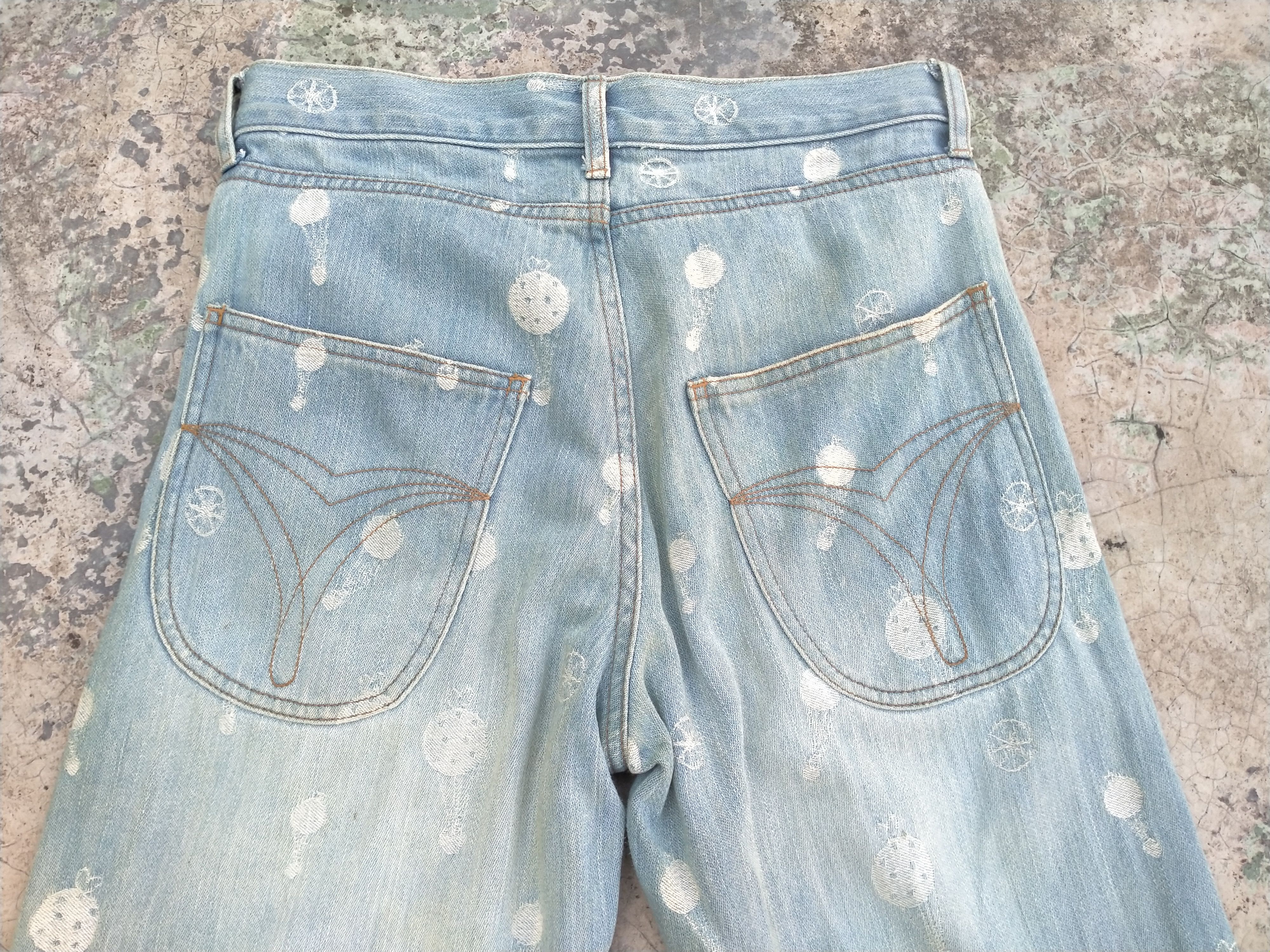 Issey Miyake × Japanese Brand × Tsumori Chisato Distressed Tsumori Chisato Full Embroidery Denim Size 28" / US 6 / IT 42 - 8 Thumbnail