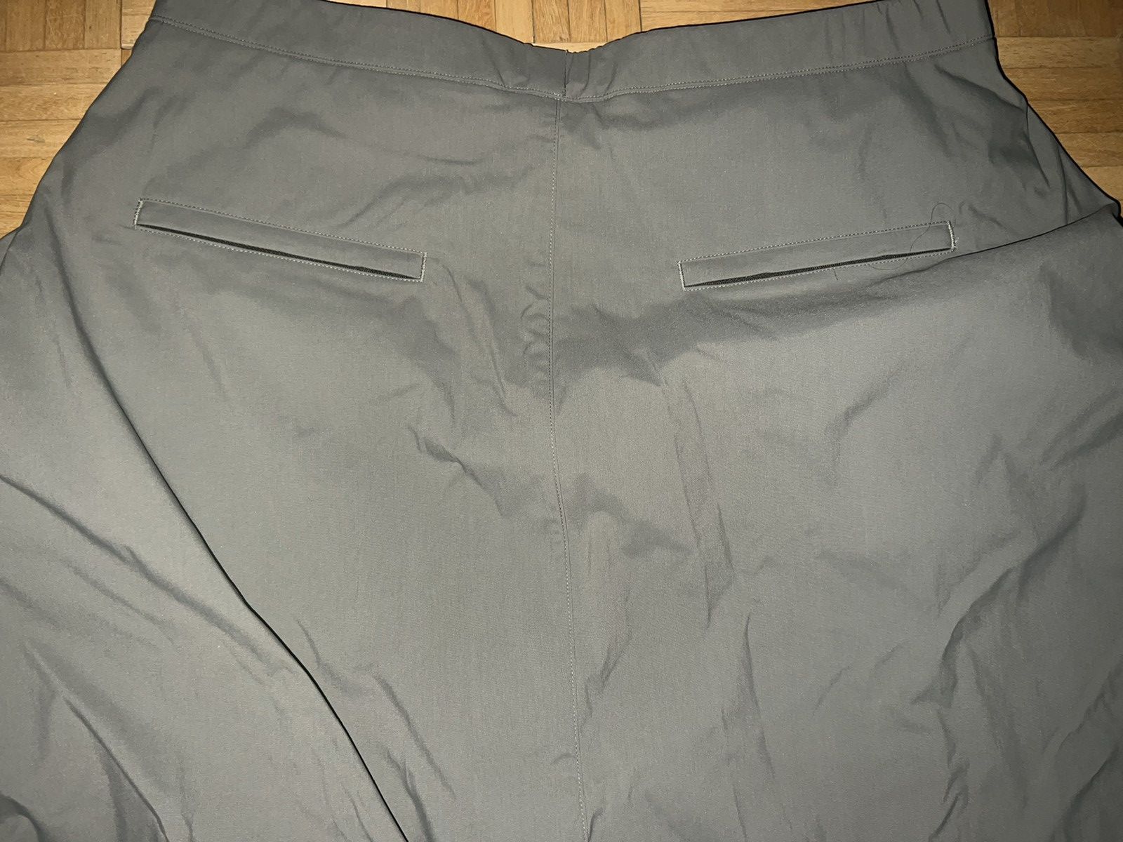 Acronym P30A-E (FW21) ALPHA GREEN (S) SMALL 