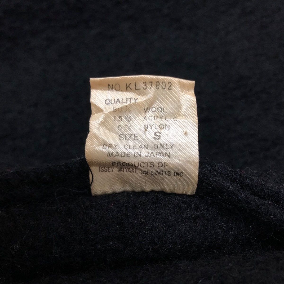 Issey Miyake Vintage 80s Issey Miyake Long Coat Wool Shaw Collar Size S / US 4 / IT 40 - 22 Thumbnail