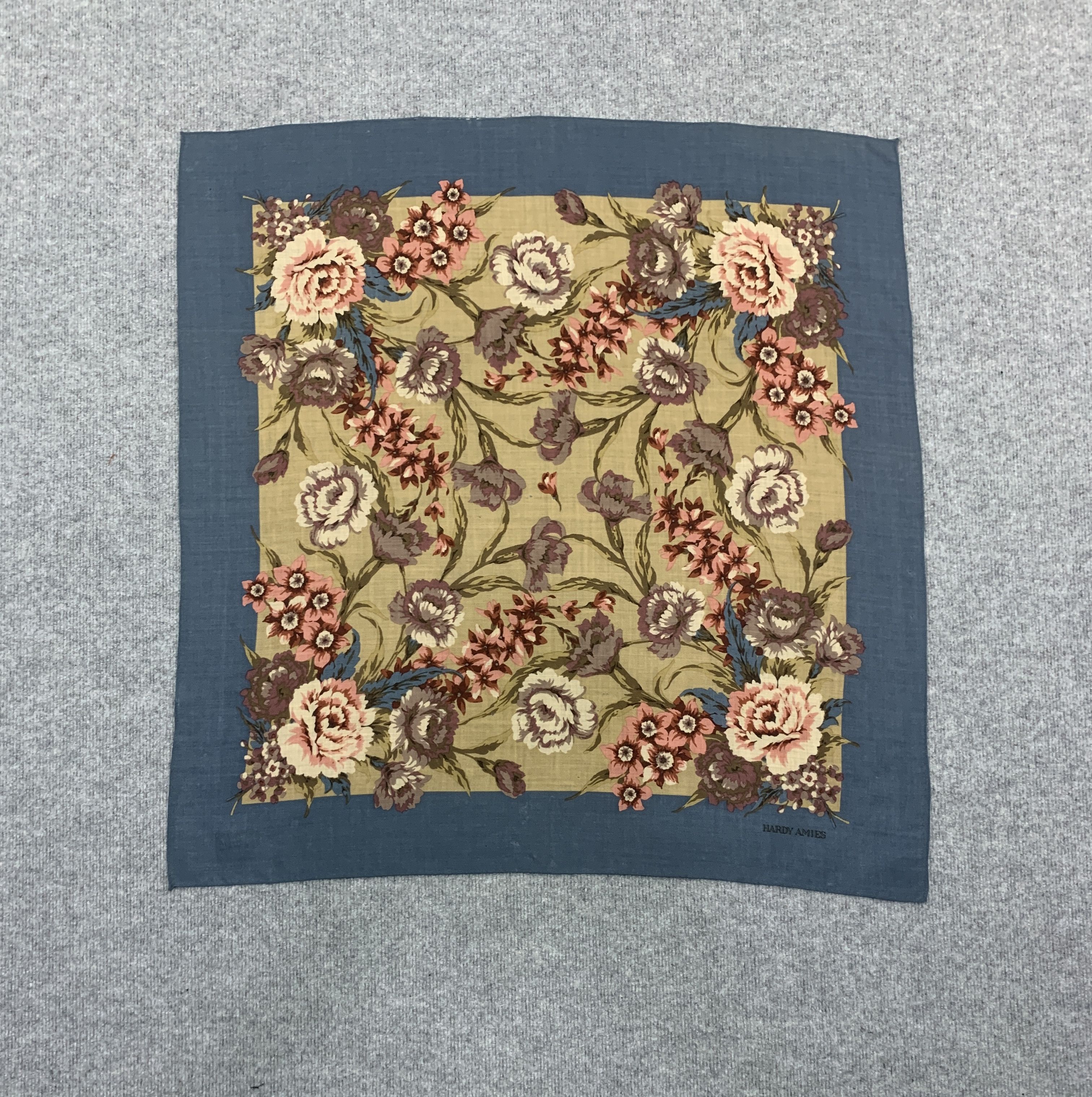 HARDYAMIESスカーフ as1525-001.jpg