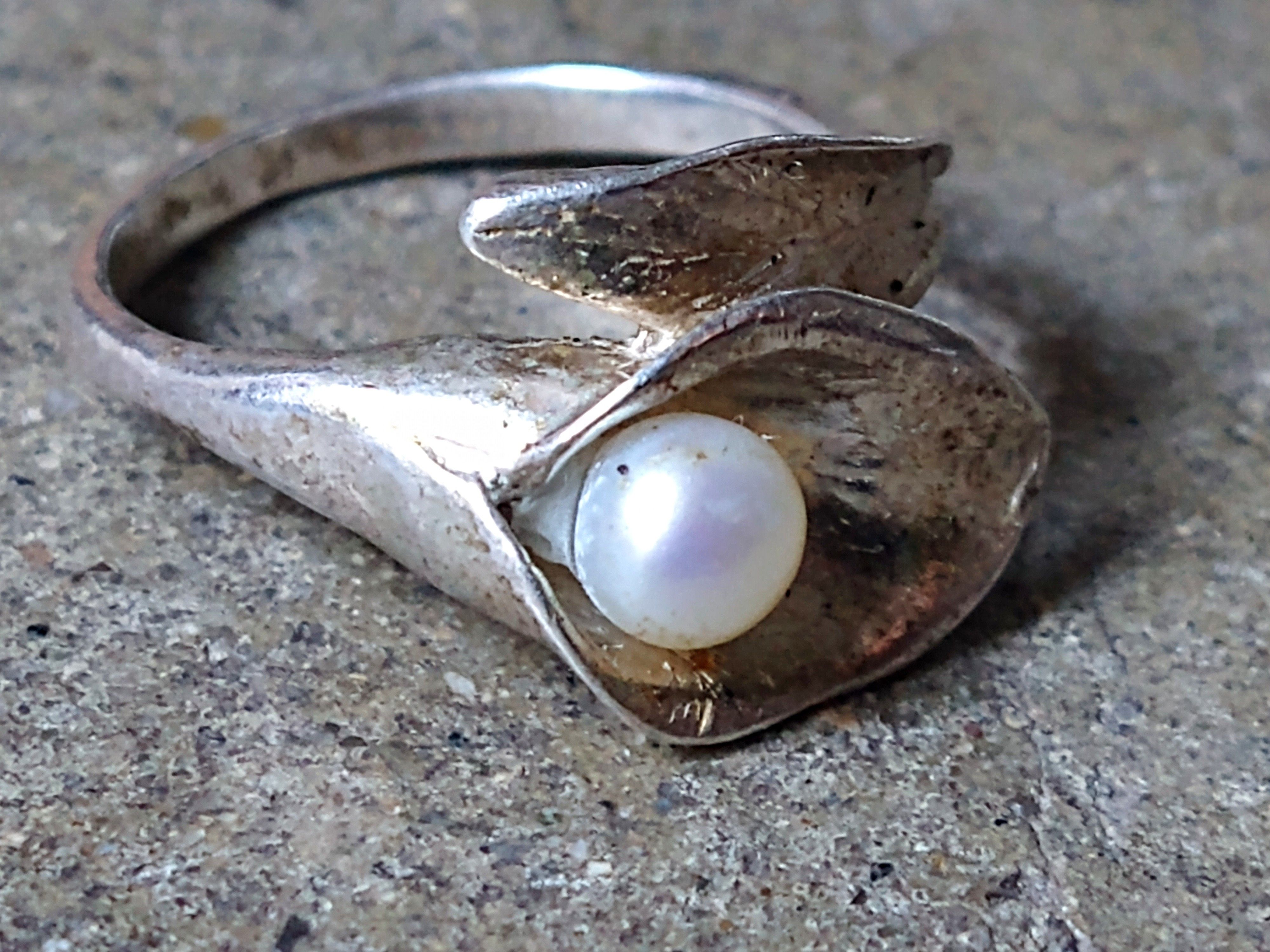 Jewelry Vintage Sterling Silver Ring Pearl Size 6.75 Lily Flower Size ONE SIZE - 5 Thumbnail