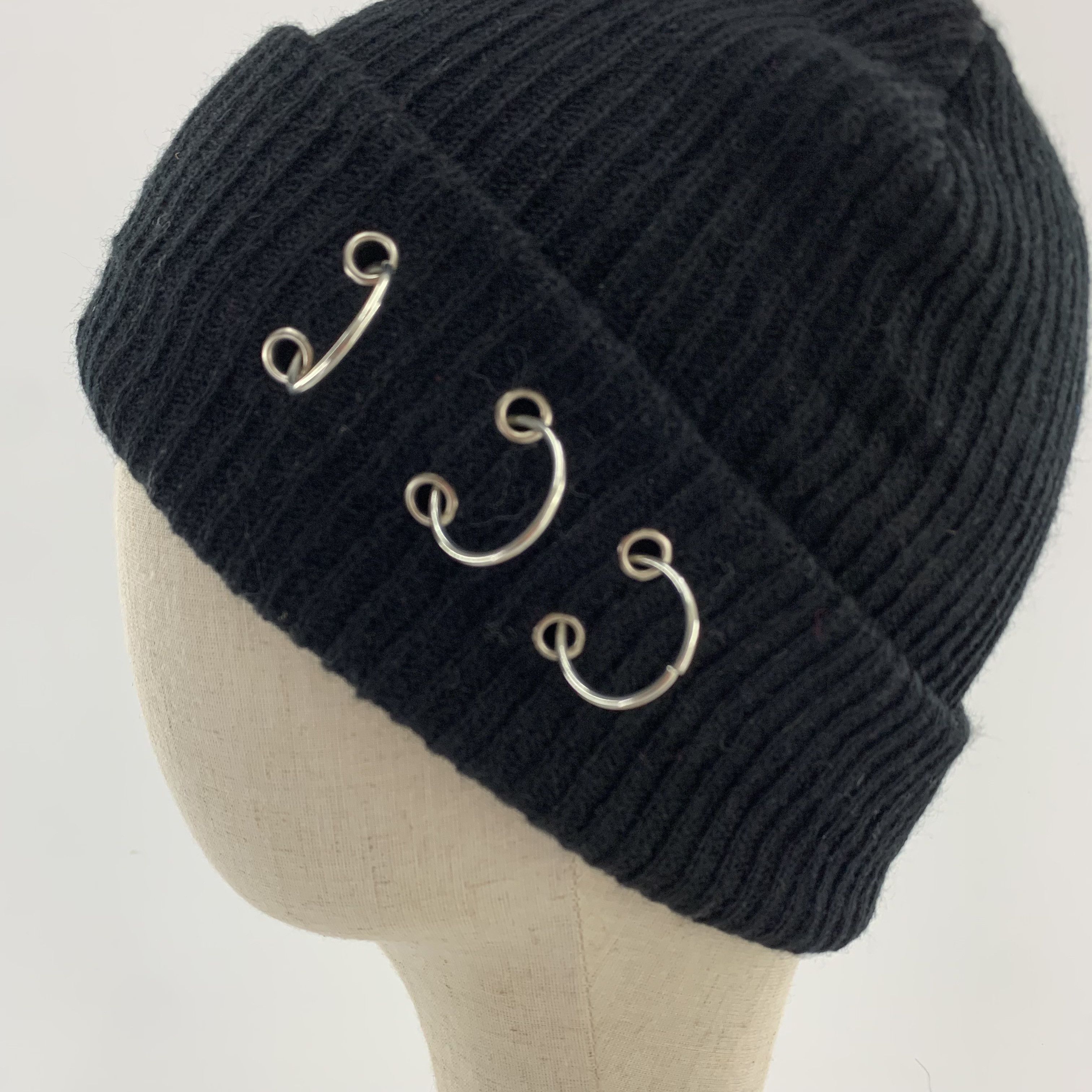 Other Black Plain Beanie Hats - B3031 Size ONE SIZE - 6 Thumbnail