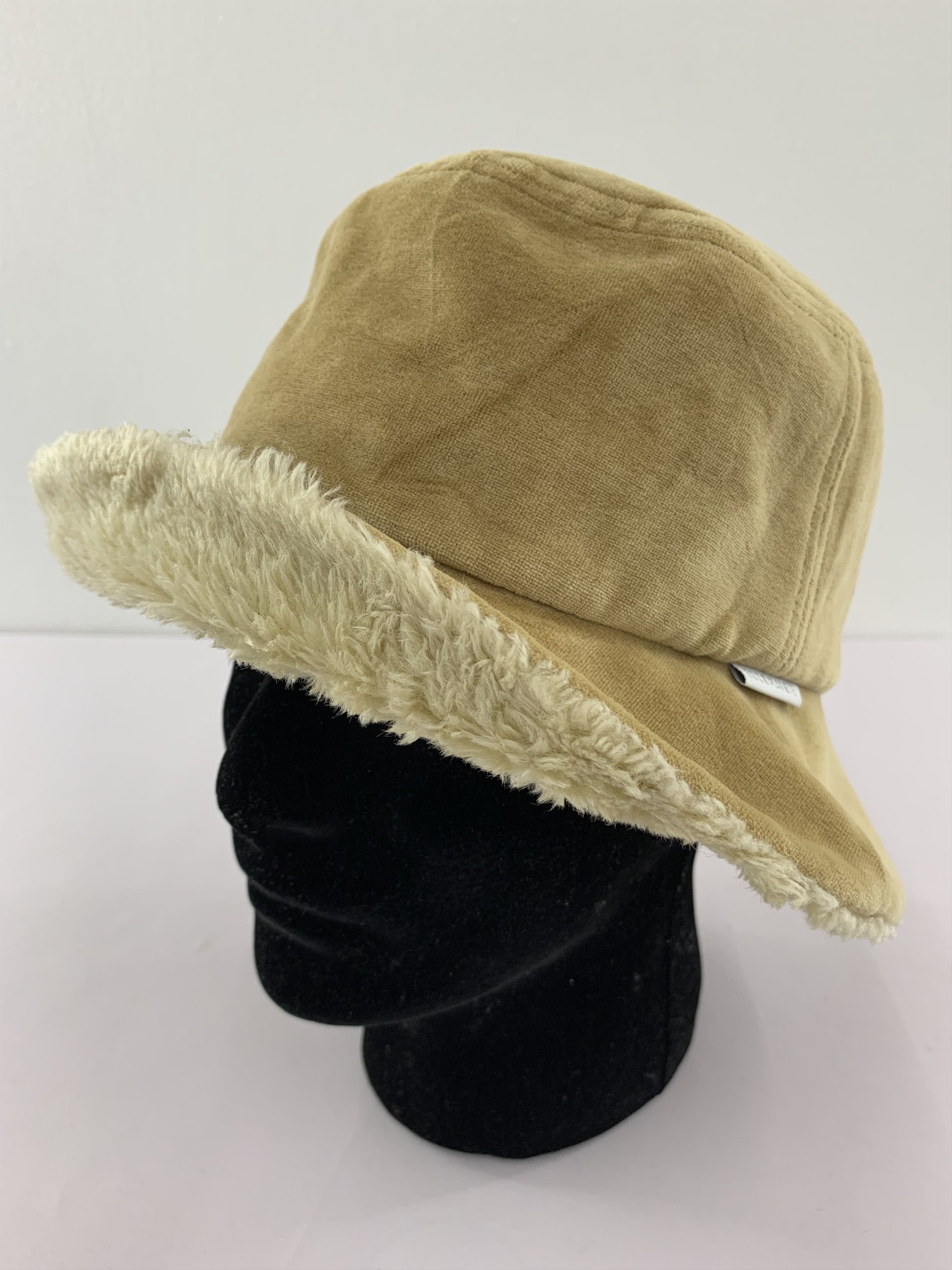 Japanese Brand Elle Planete Bucket Hat Fur Hat Interior - S1035 Size ONE SIZE - 1 Thumbnail