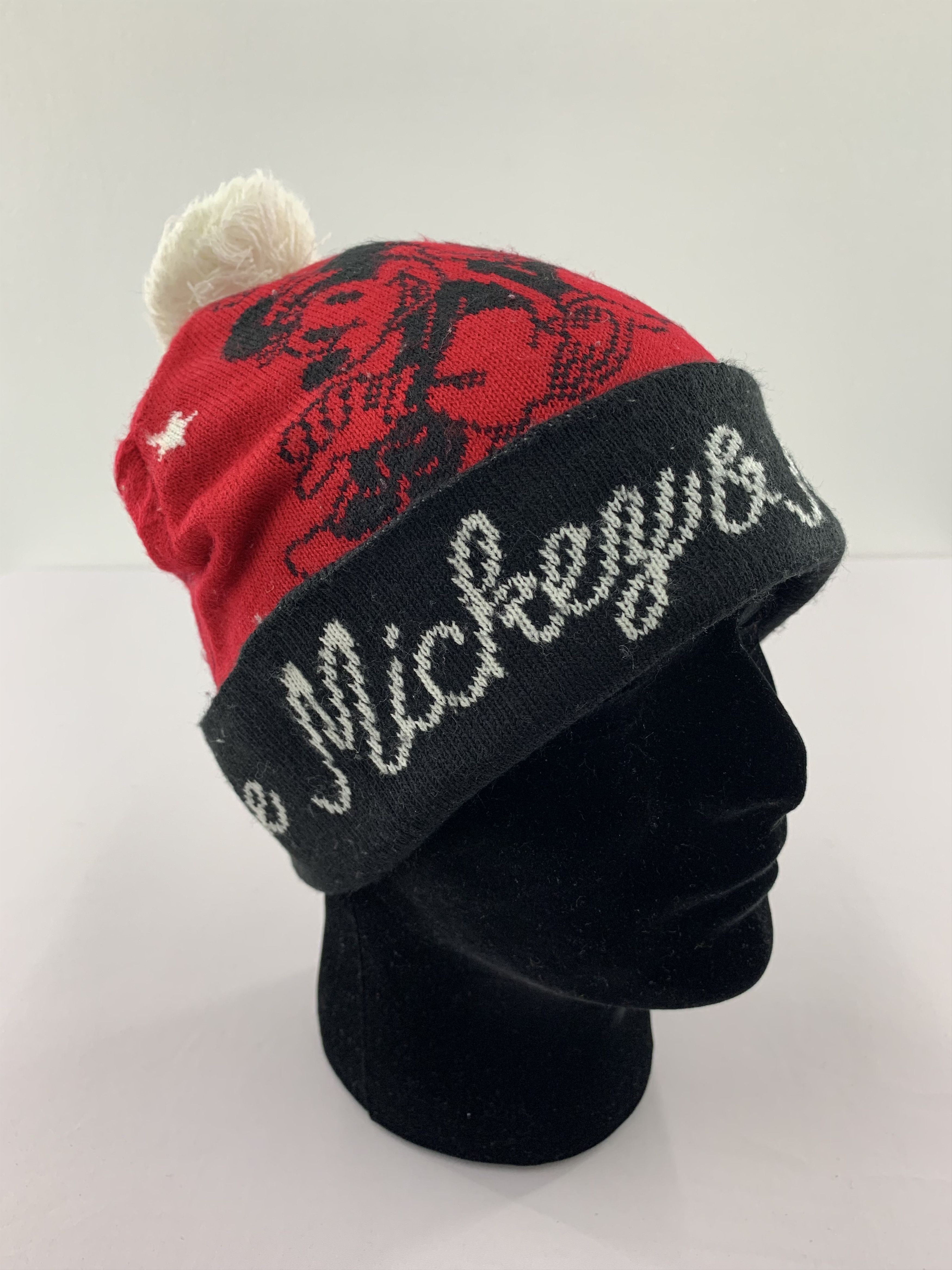Mickey Mouse Mickey Disney Beanie Hat Over Printed Size ONE SIZE - 1 Thumbnail